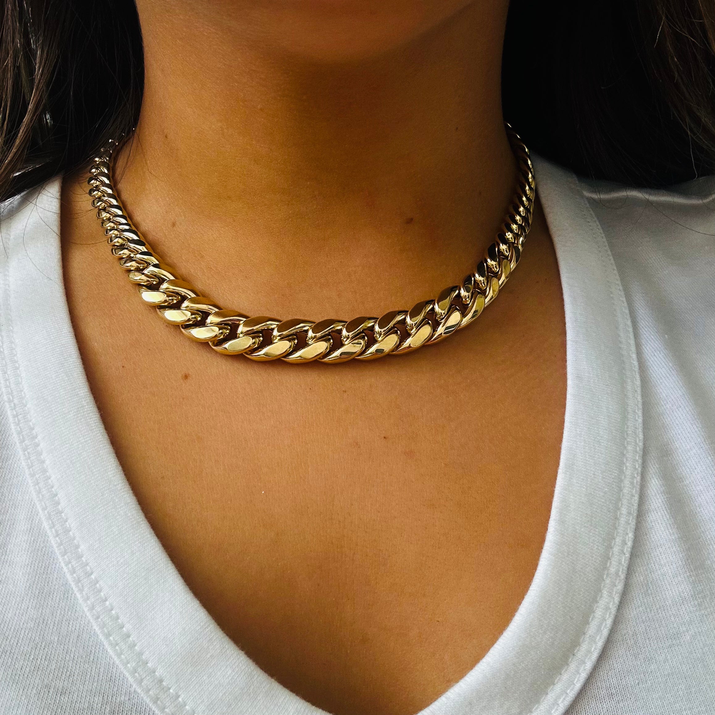 17” 14K Graduated Cuban Link Necklace