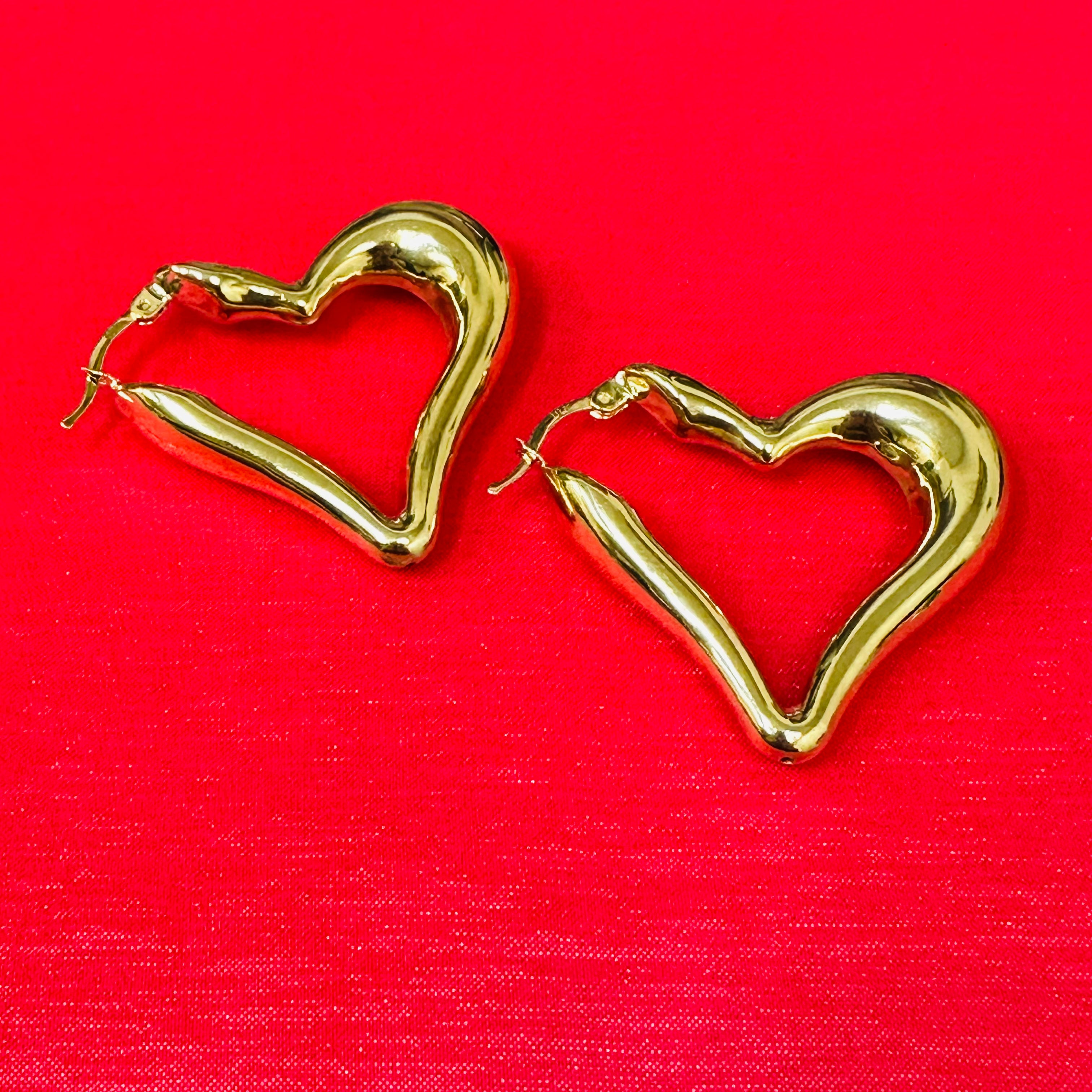 10K puffy heart earrings