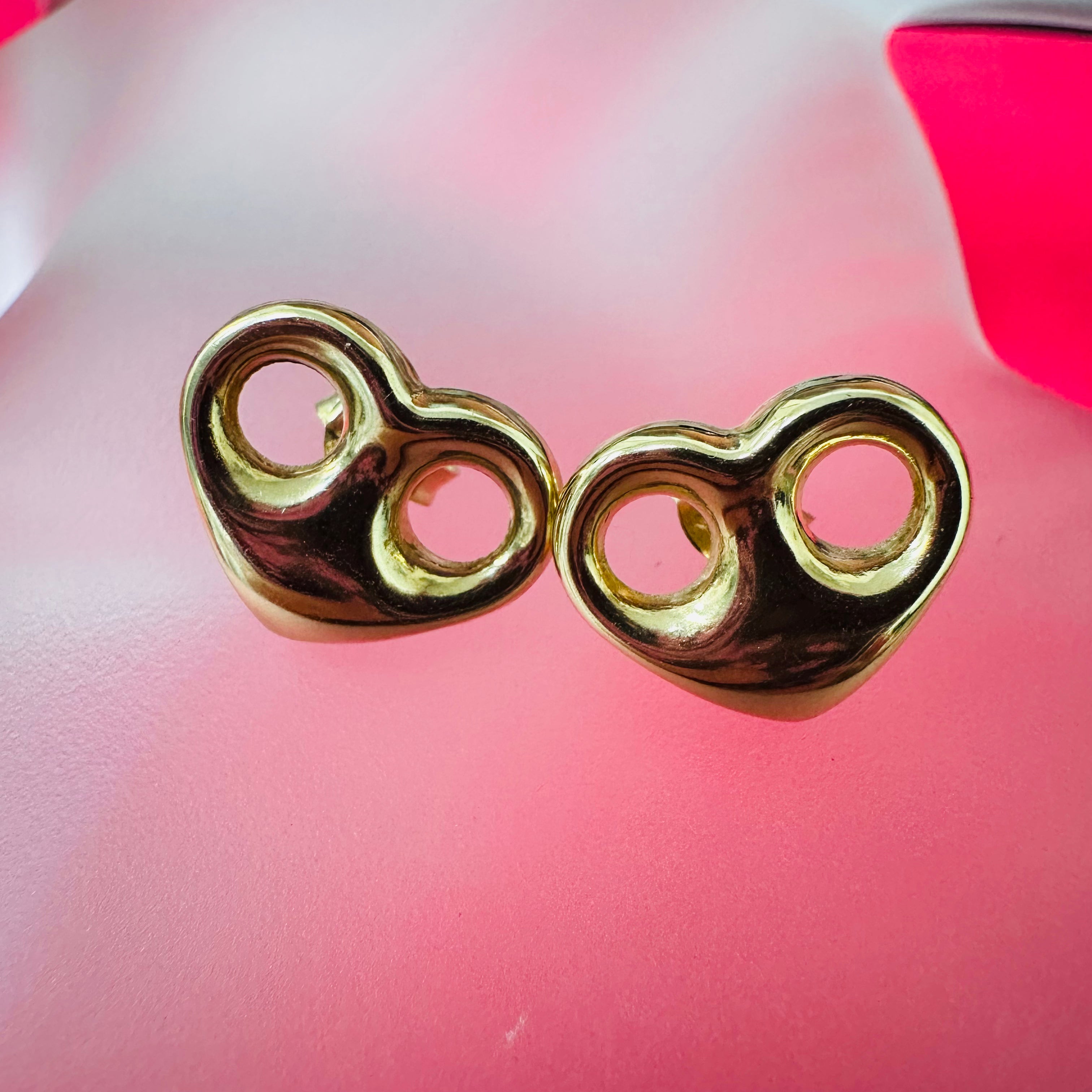 10K Yellow Gold Gucci Puff Earring