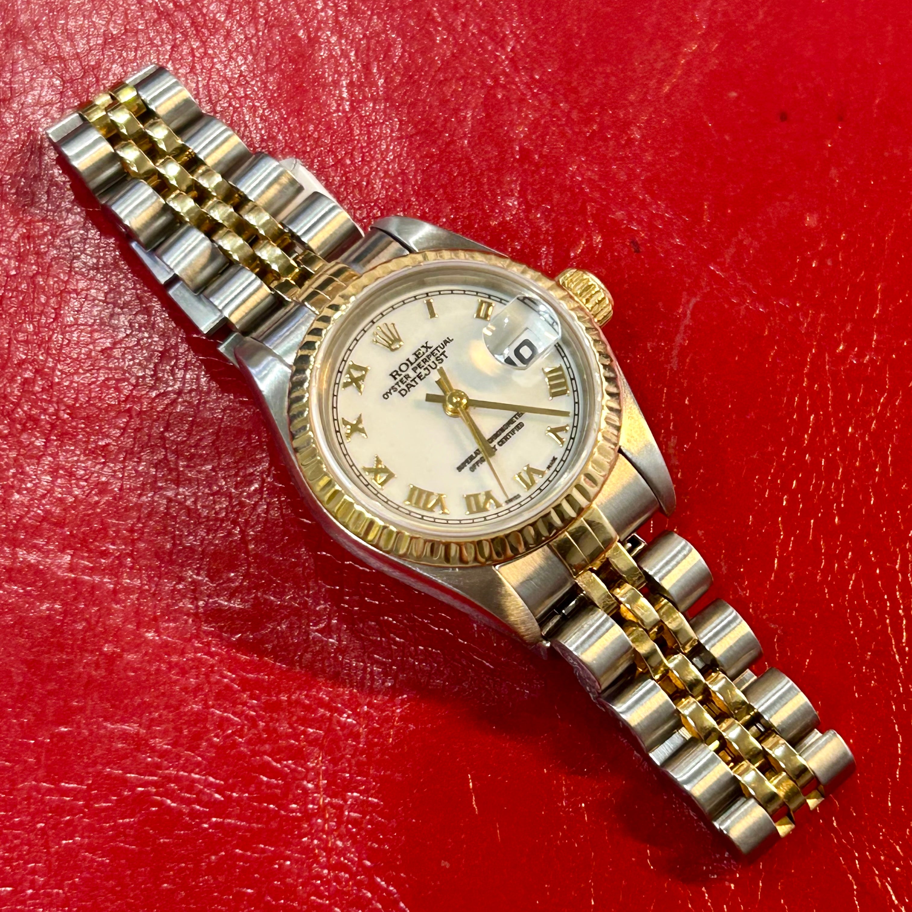 Rolex Lady Datejust Ref 69173 | 26mm | White Roman Dial | Jubilee Band Watch