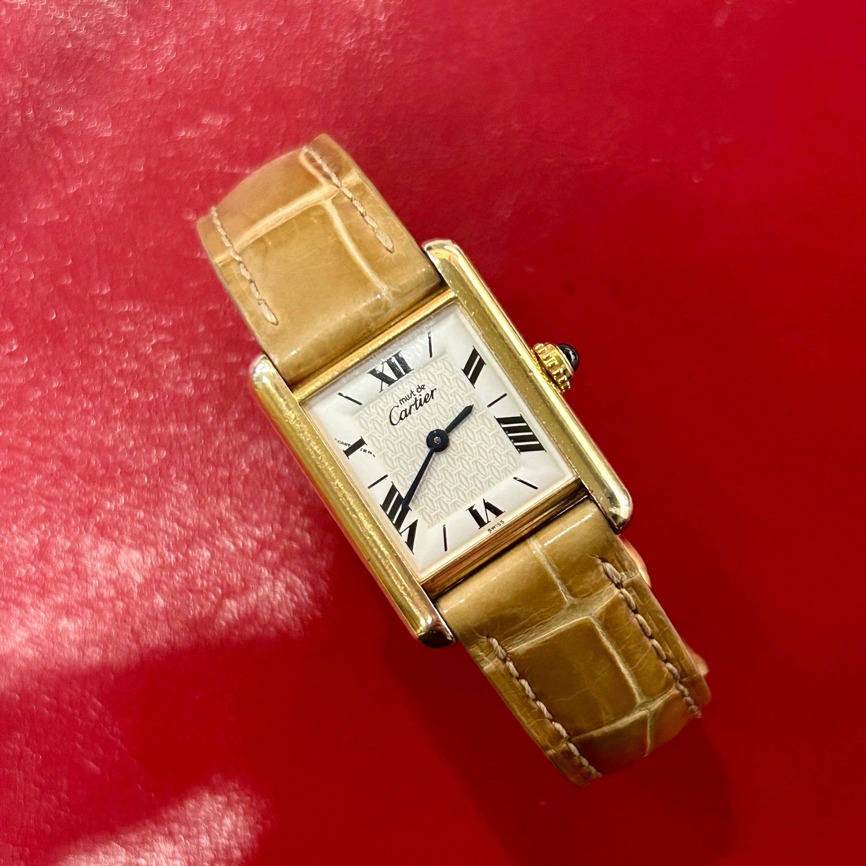 Vintage Cartier Must De Tank Vermeil | 20.5 mm | Light Brown Leather Strap Watch