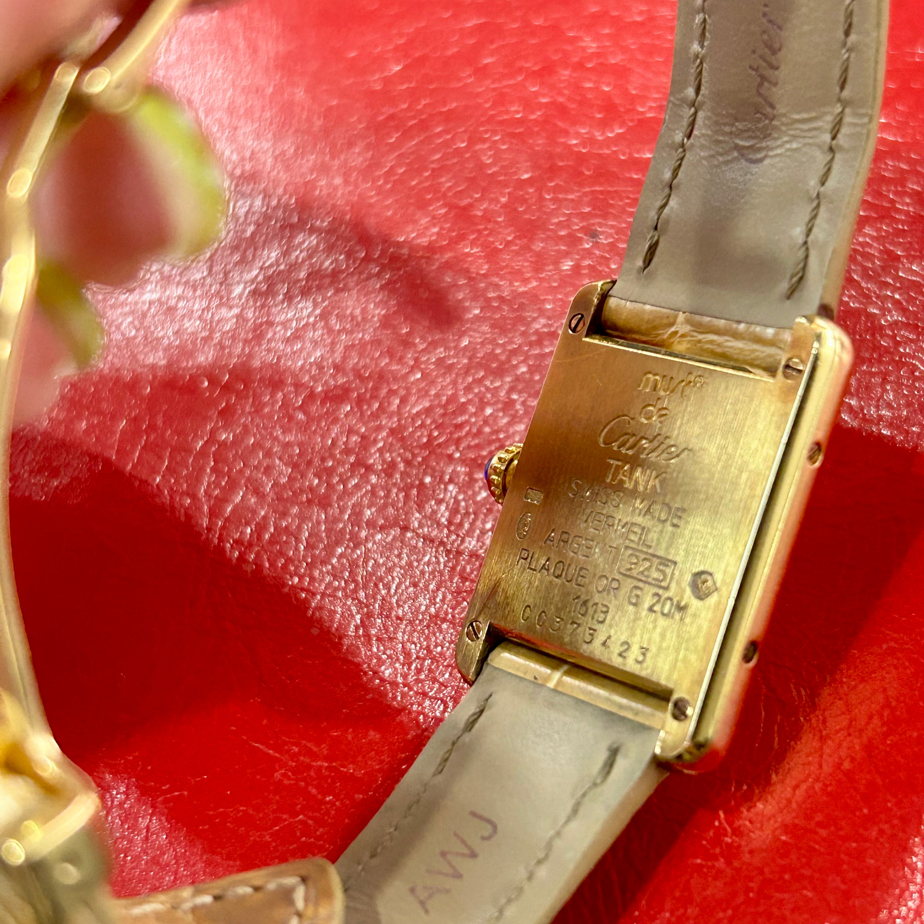 Vintage Cartier Must De Tank Vermeil | 20.5 mm | Light Brown Leather Strap Watch
