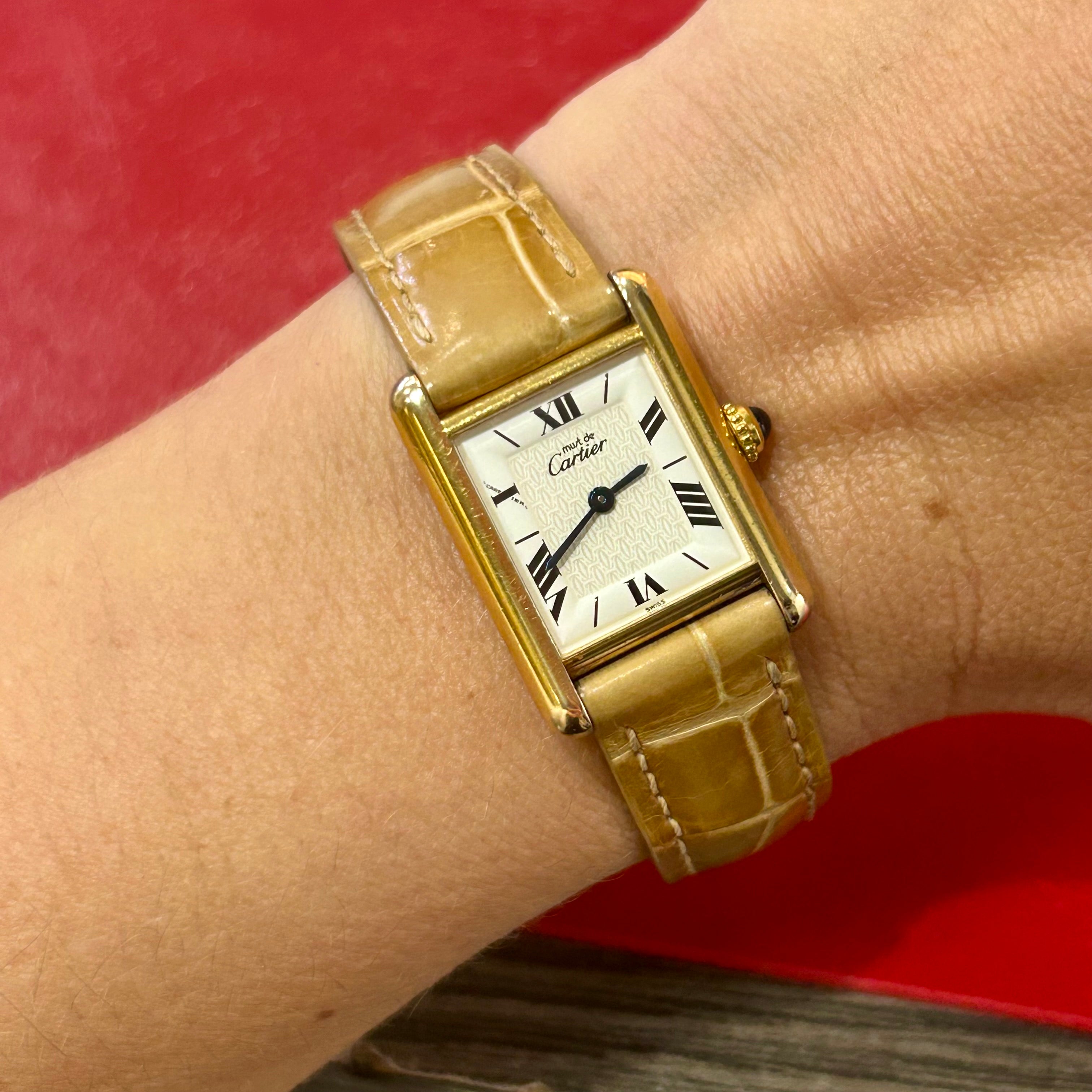 Vintage Cartier Must De Tank Vermeil | 20.5 mm | Light Brown Leather Strap Watch