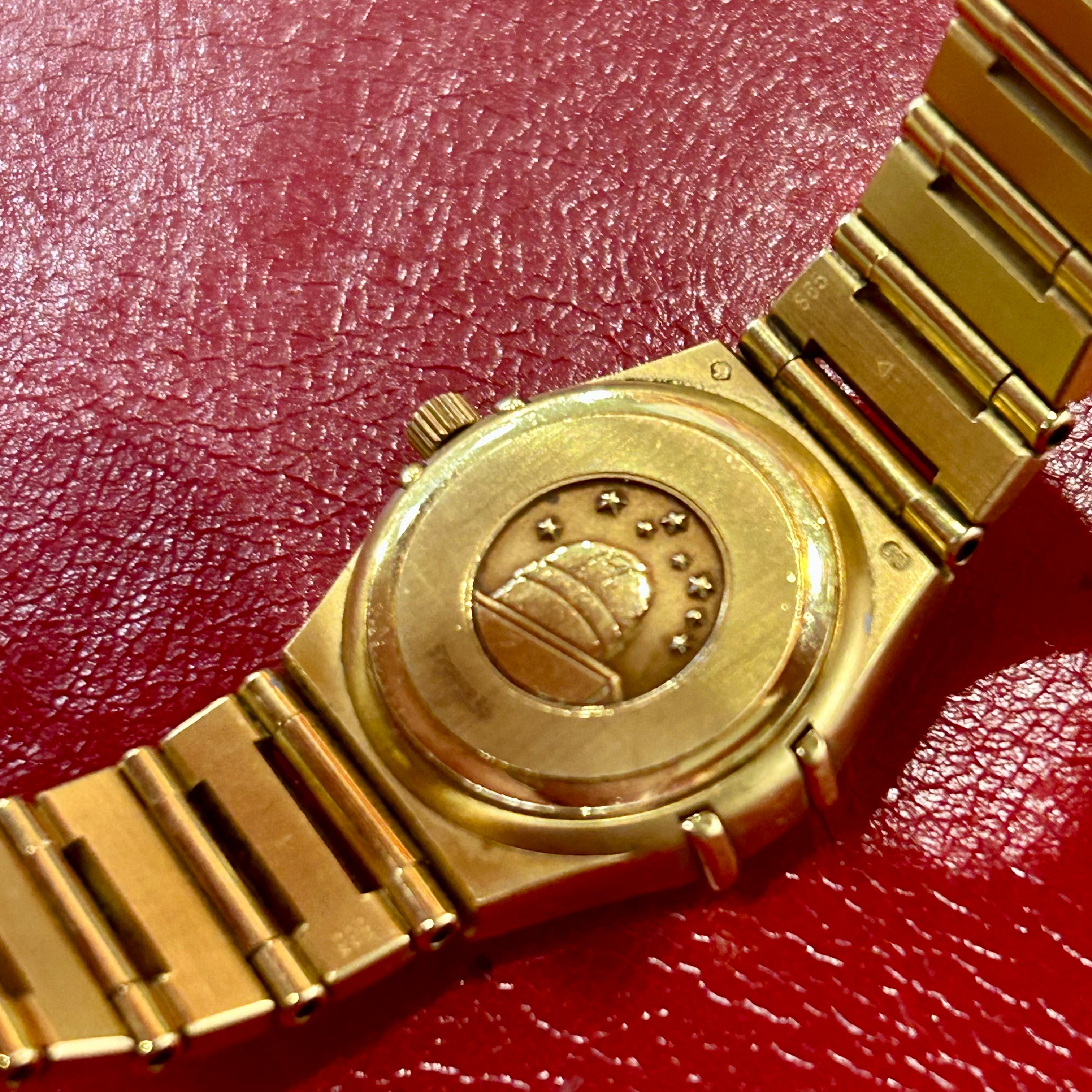 Omega Constellation Ref 1167.75.00 | 22.5mm | Diamond Bezel | 18k Yellow Gold | Complete Set |