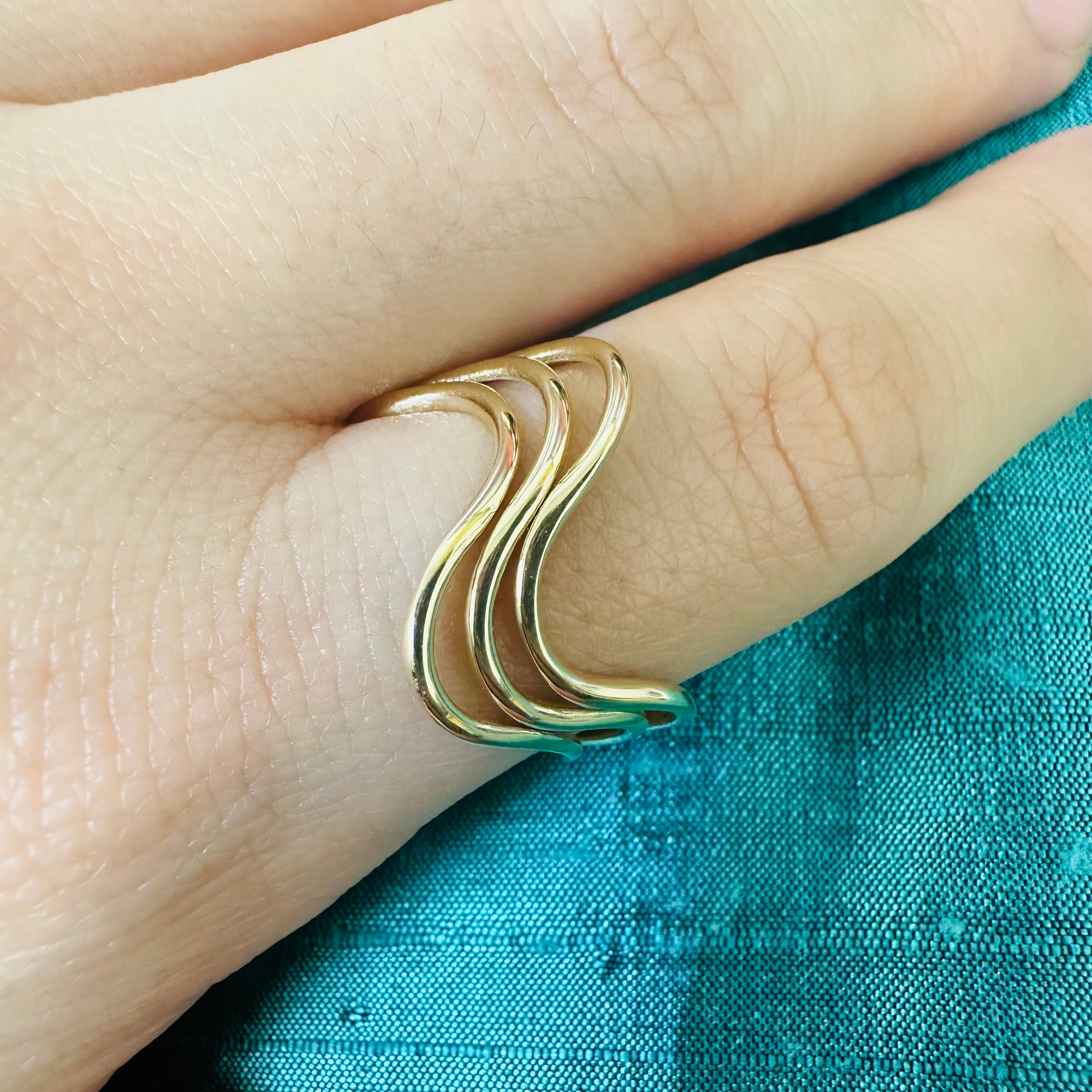 14K Yellow Gold Swirl Ring