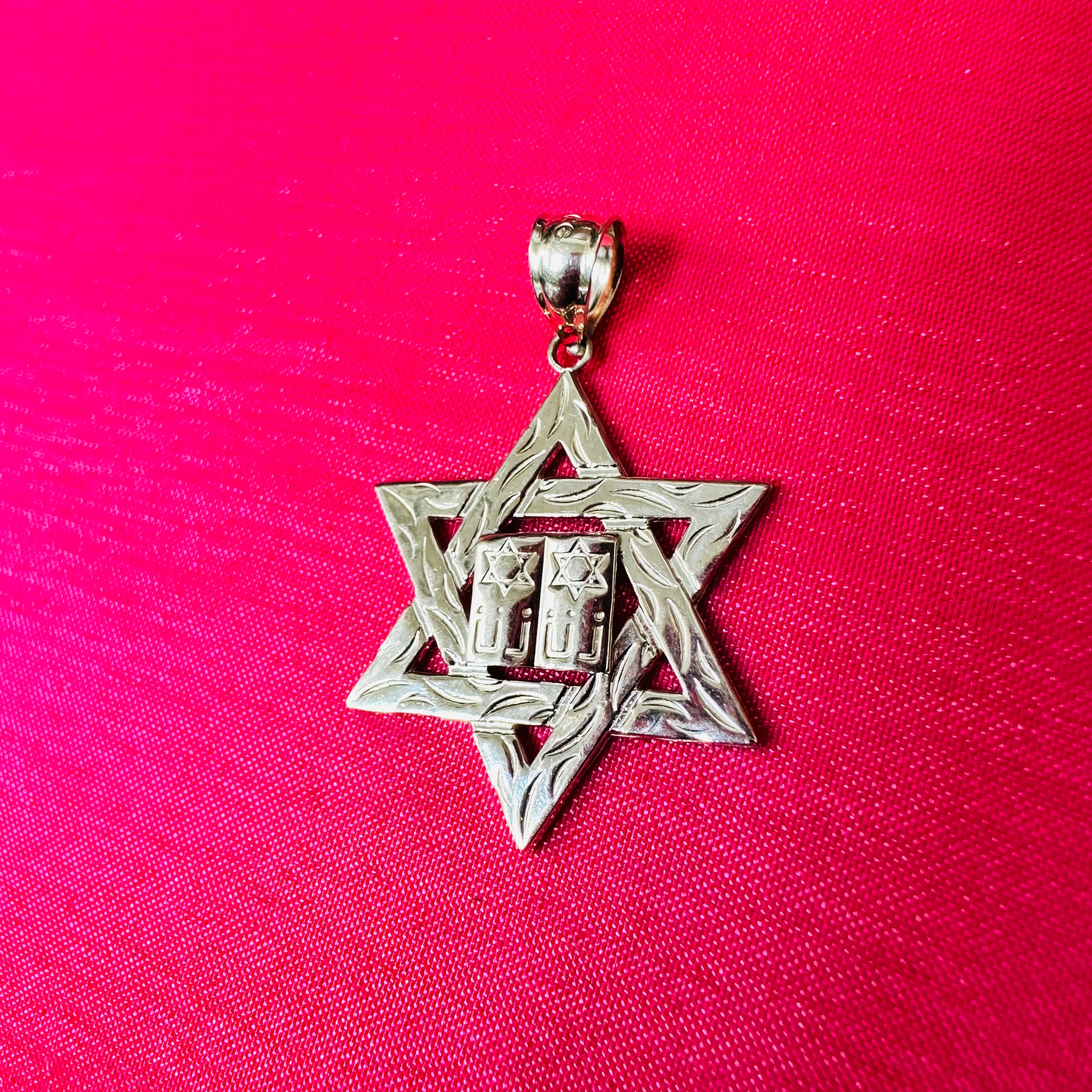 14K Yellow Gold Star of David