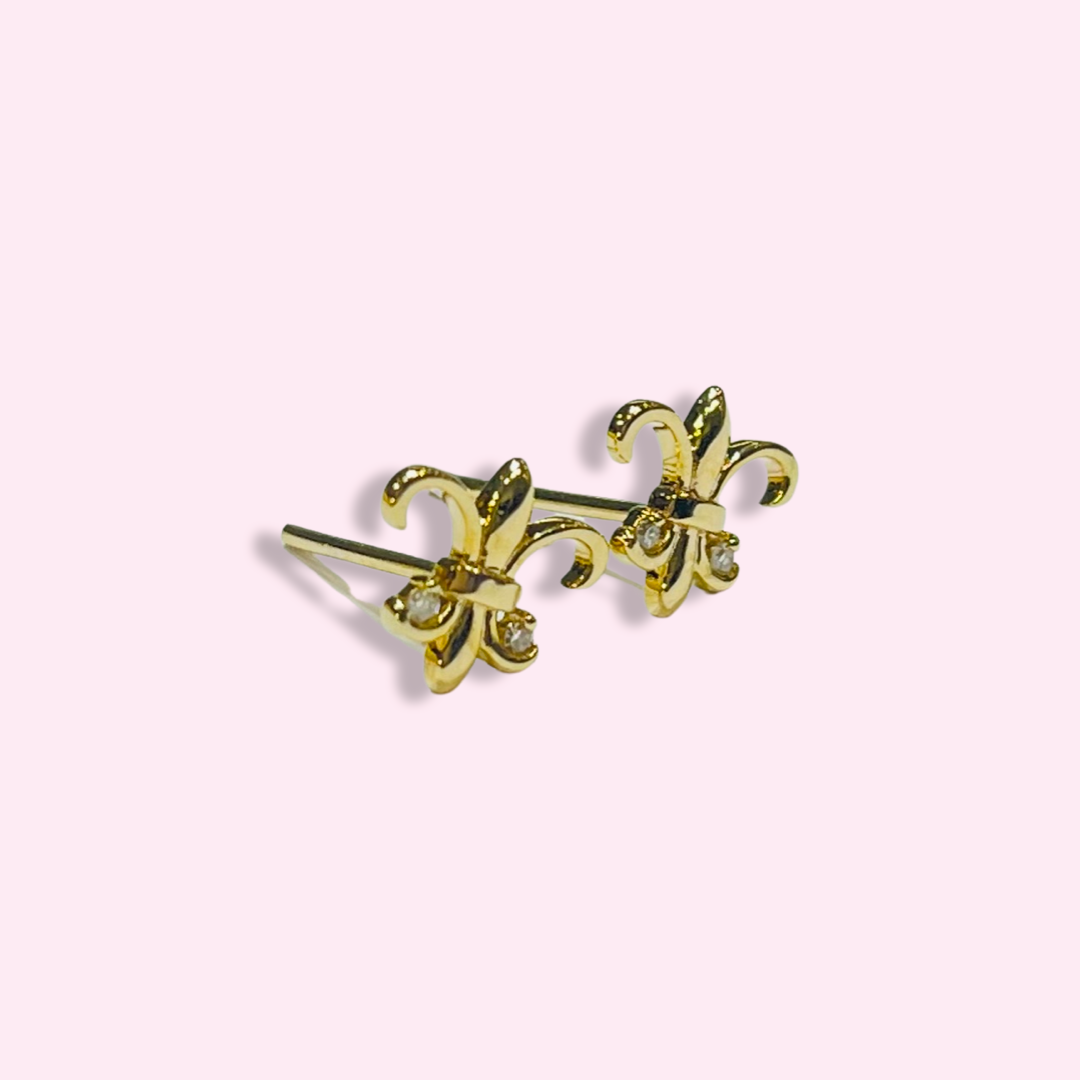 Beautiful Fleur de Lis Diamond Stud Earrings 14K Yellow Gold