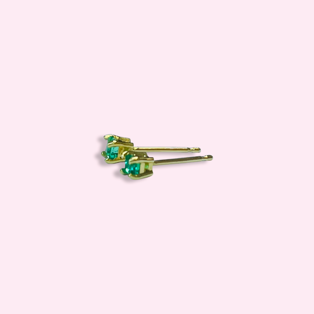 14K Yellow Gold .20CTW Emerald Stud Earrings Pushbacks