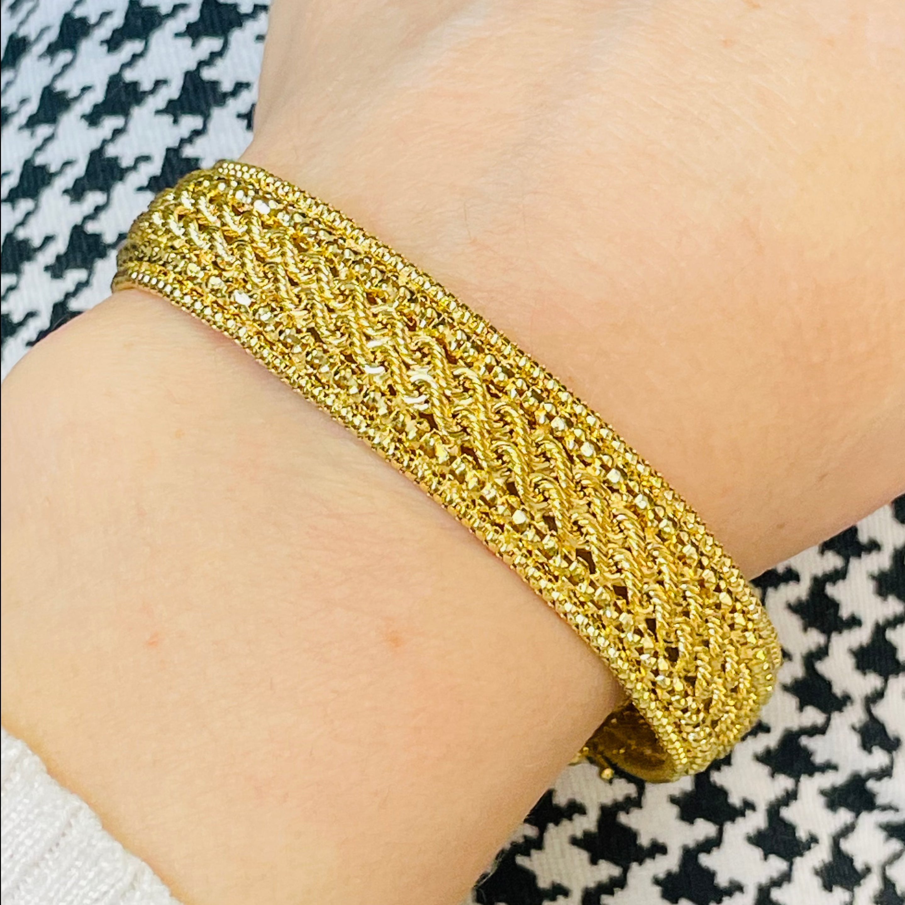 14K Yellow Gold Sparkly Rope Chain Bracelet 7.5” 13mm