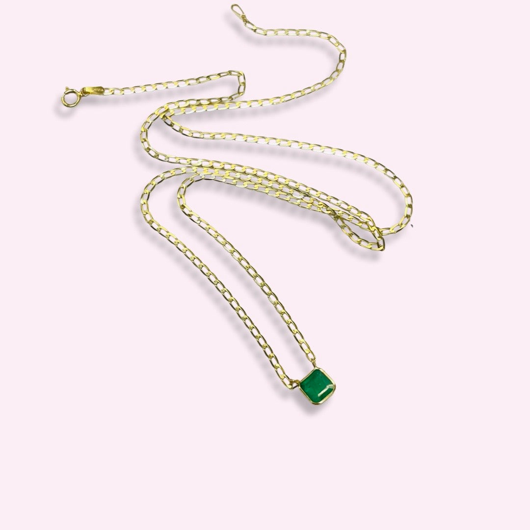 Solitaire Emerald 14K Yellow Gold Curb Chain Necklace