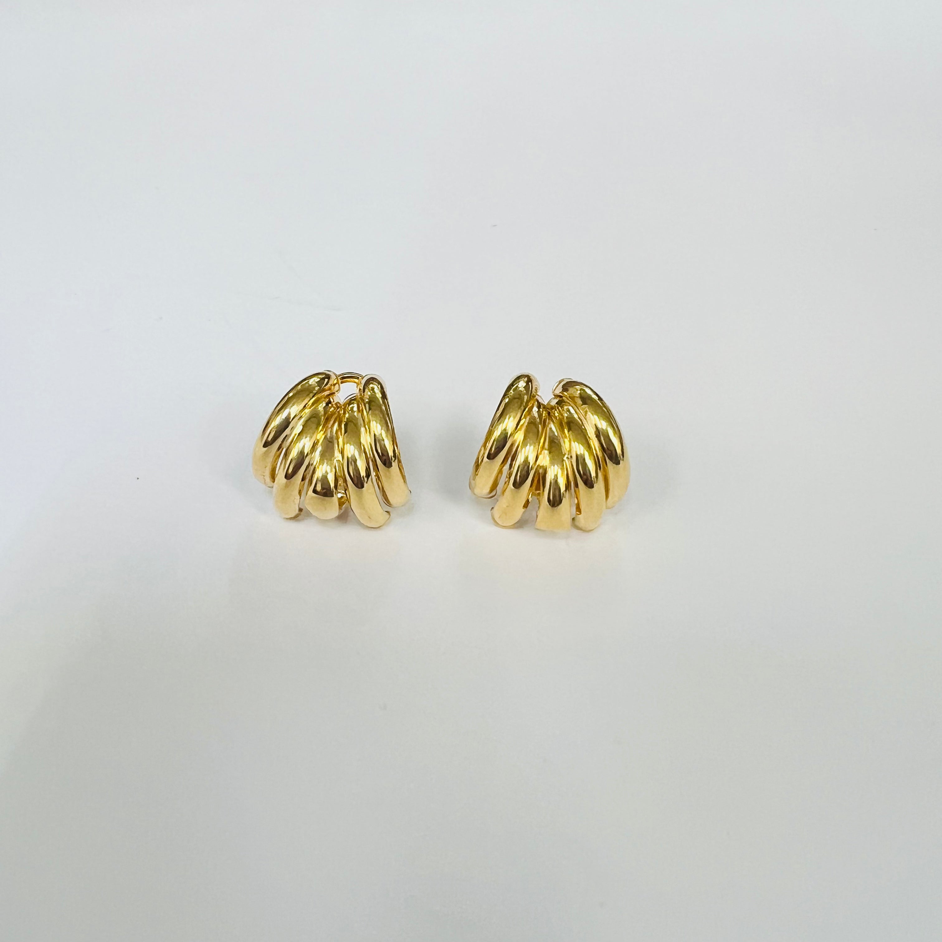 Glamorous 14K Yellow Gold Tubing Earrings .60”