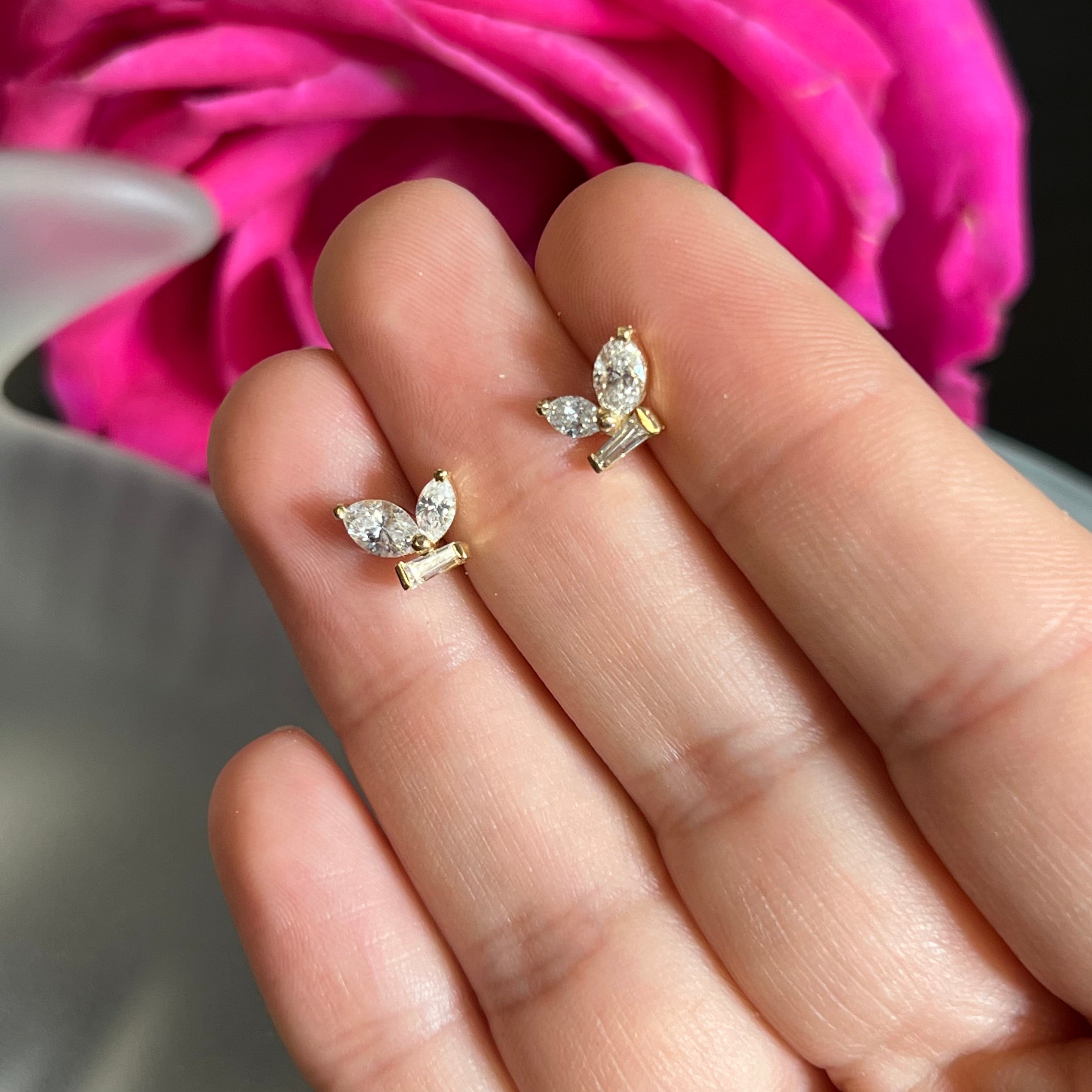 18k Yellow Gold Butterfly Diamond Stud Earrings