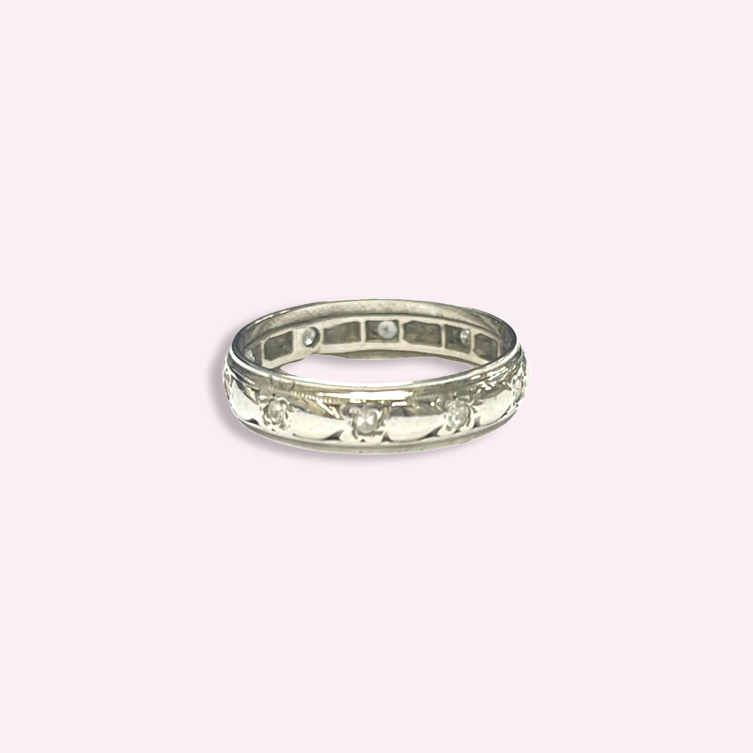 14K Prong Set Diamond White Gold Ring Band Size 6.75