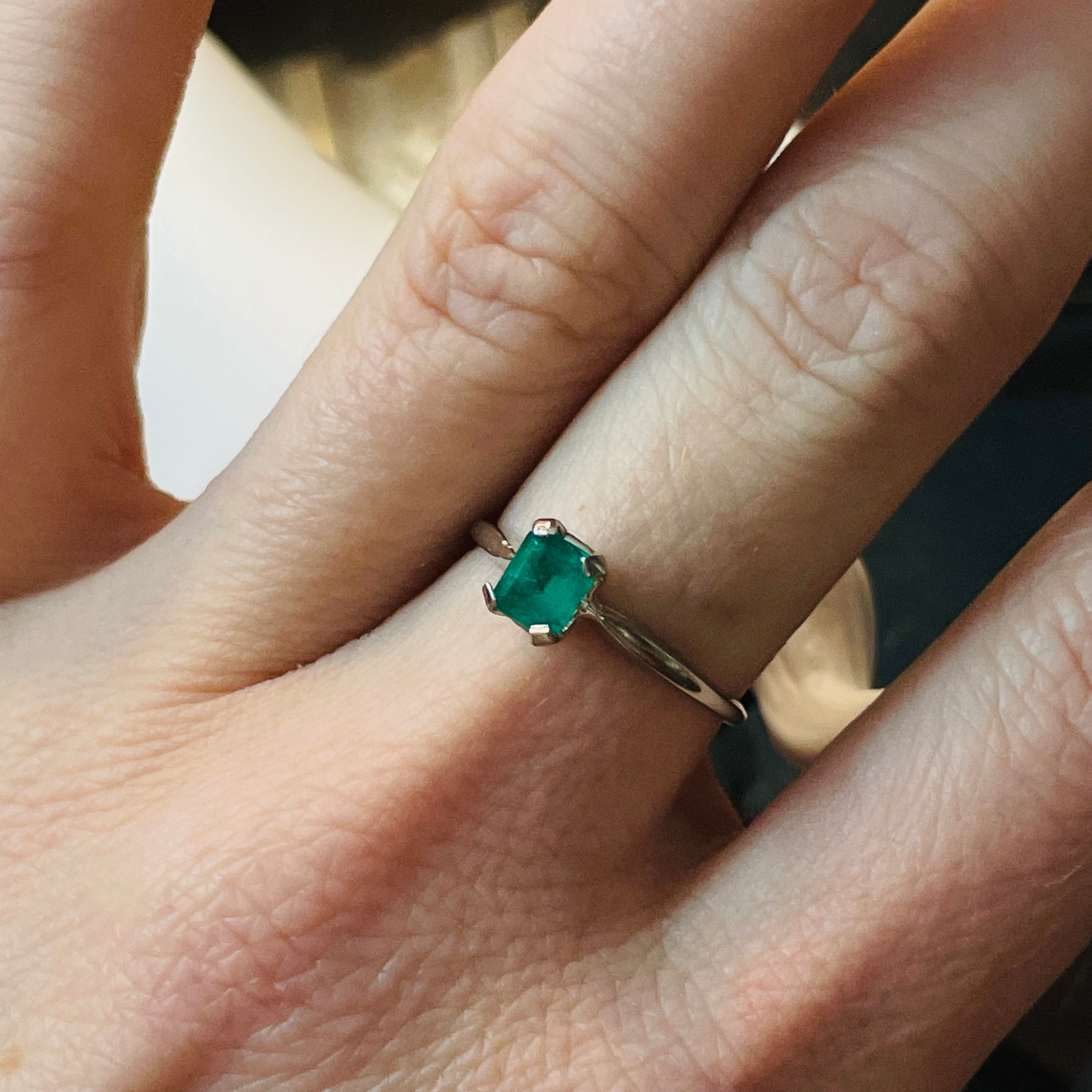 Solitaire Colombian Emerald 14K White Gold Ring Size 6