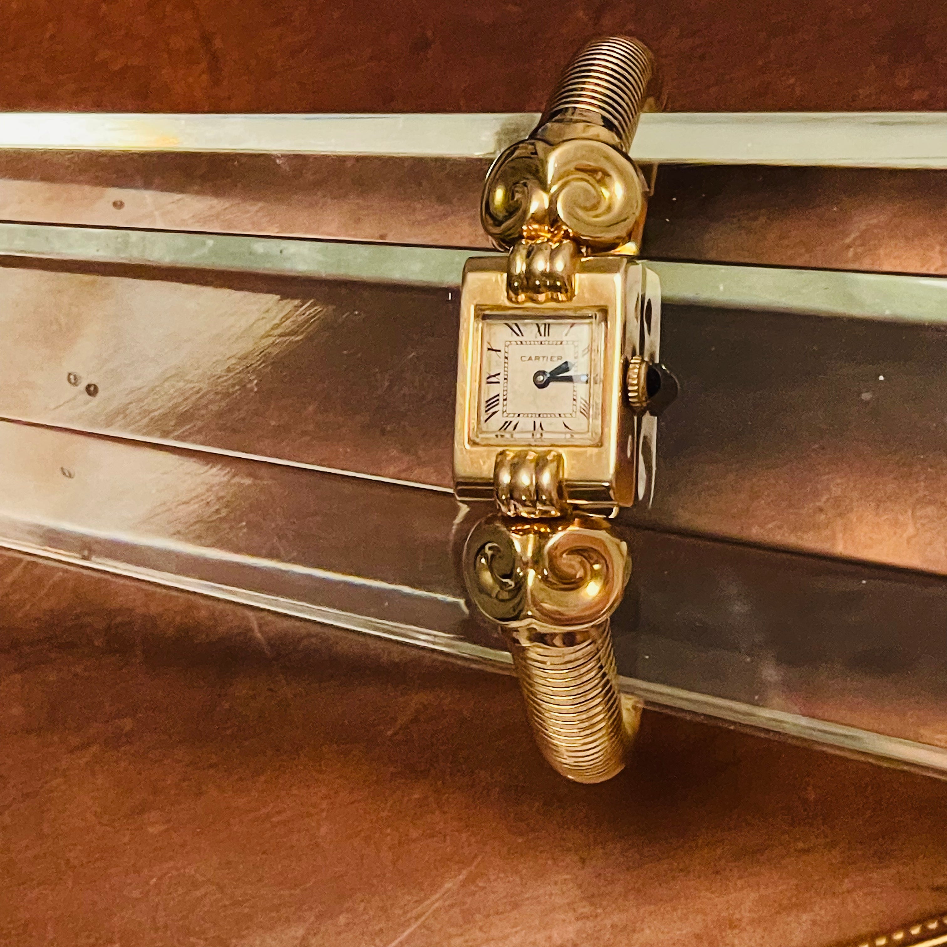 Vintage Cartier 18K Yellow Gold Ladies Wrist Watch