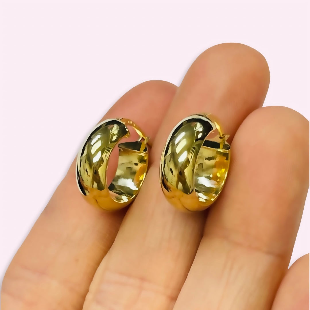 .75”  6mm Wide 14K Yellow Gold Rounded Flat Inside Hoop Earrings