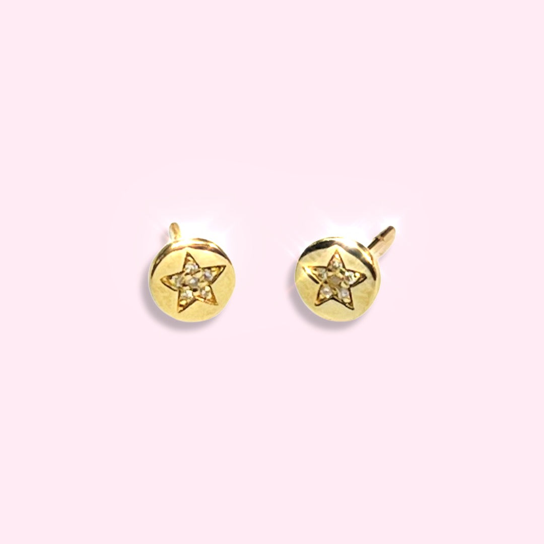 14K Yellow Gold Diamond Pave Star Stud Earrings