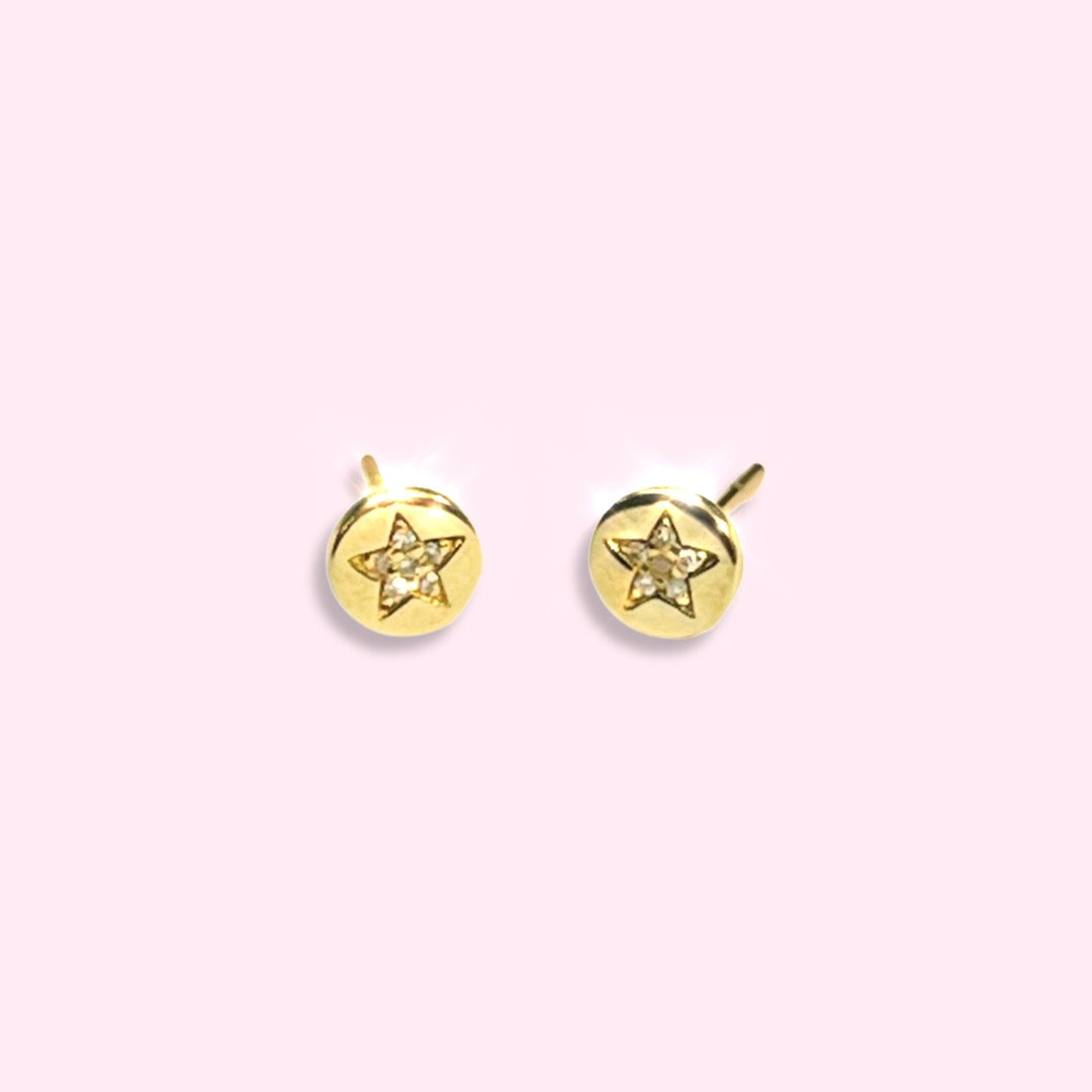 14K Yellow Gold Diamond Pave Star Stud Earrings