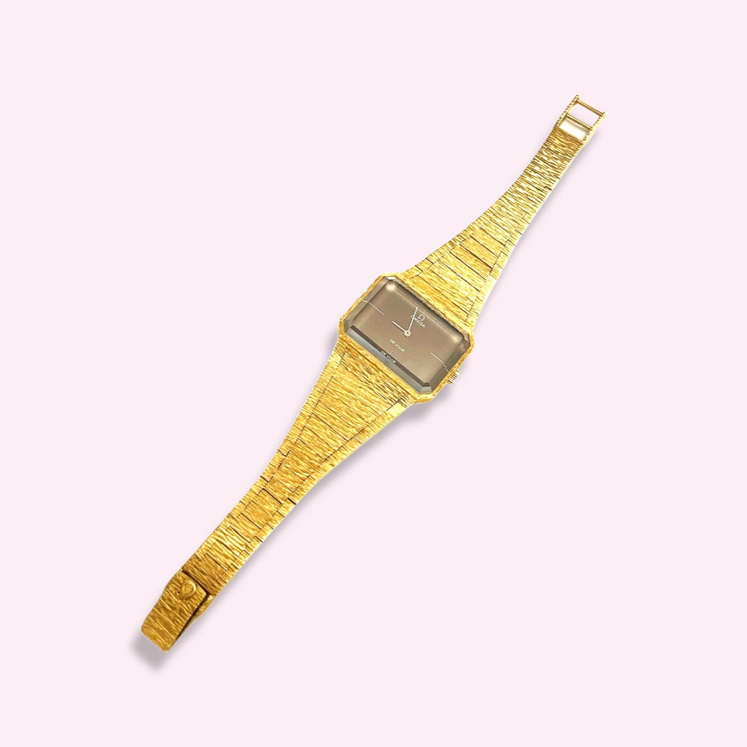 Omega De Ville Solid 18K Yellow Gold 1970s Vintage Unisex Wrist Watch