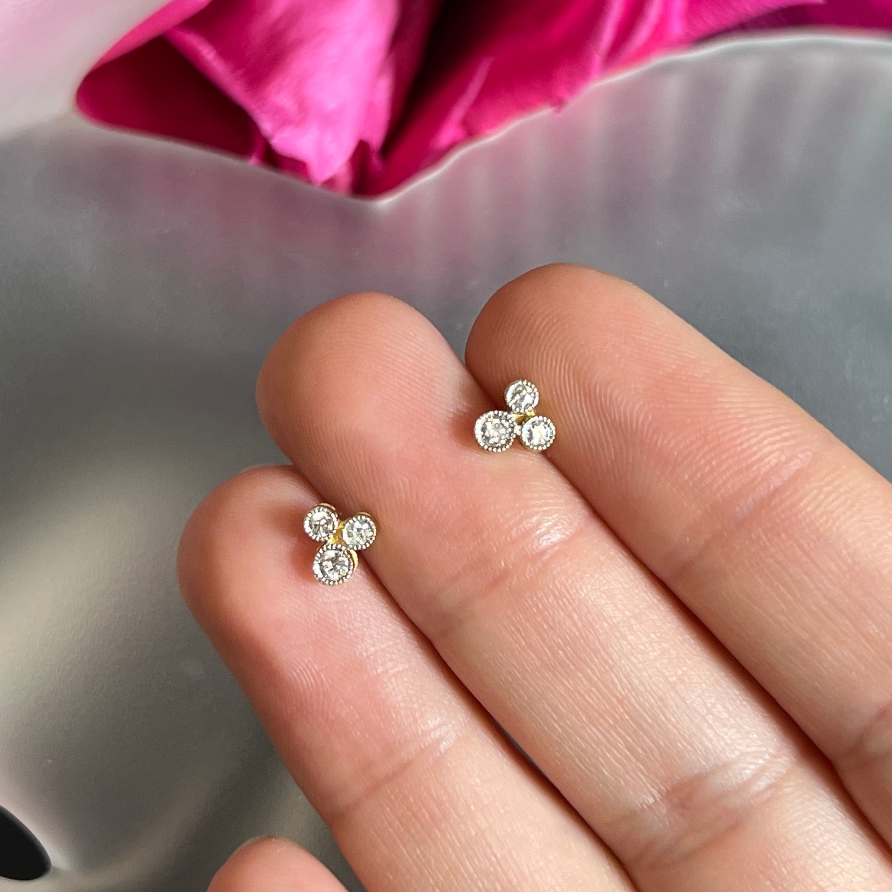 18k Yellow Gold 3 Stone Diamond Gold Earring Studs