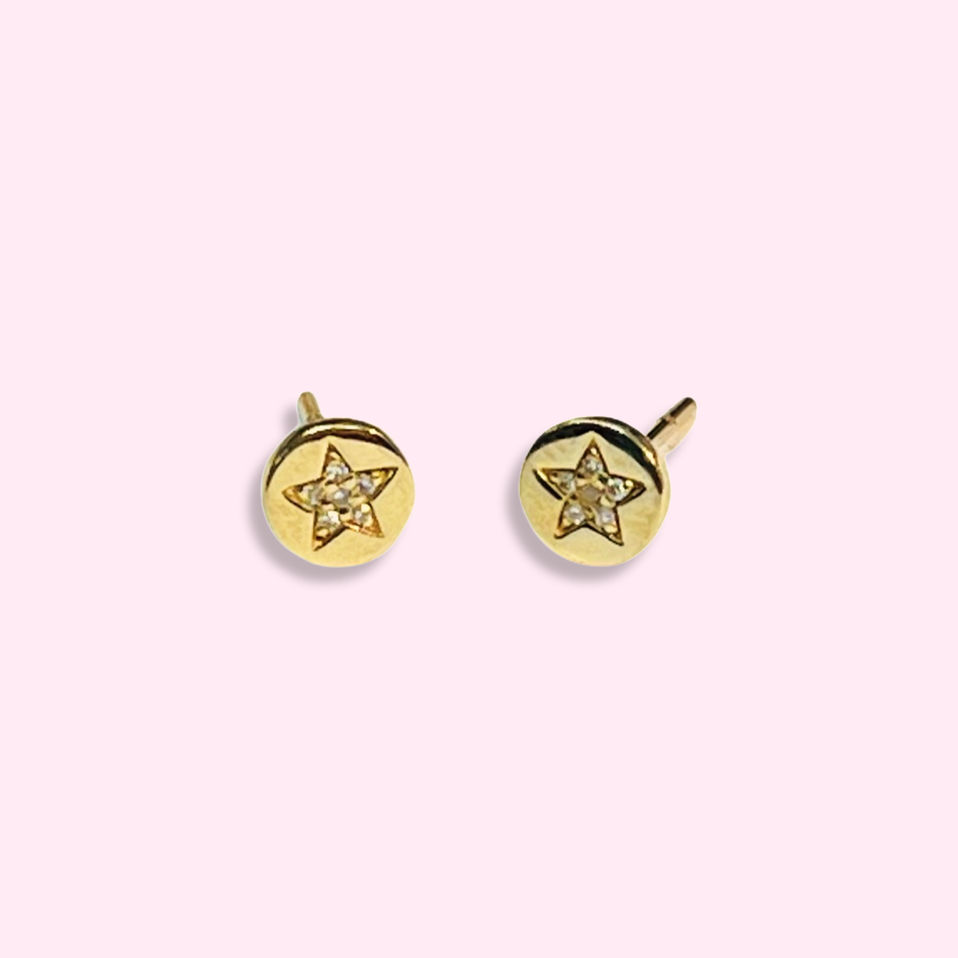 14K Yellow Gold Diamond Pave Star Stud Earrings