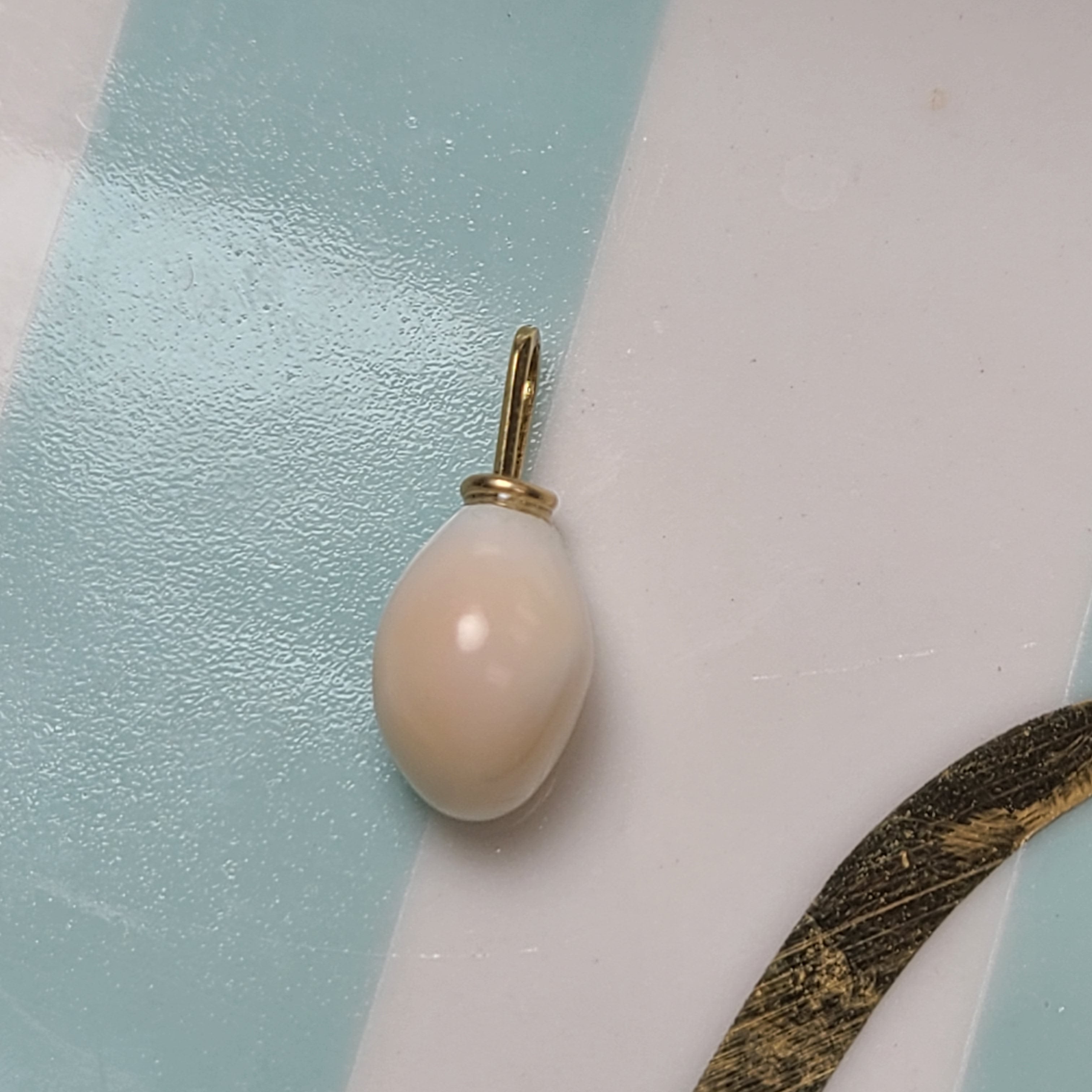14K Yellow Gold Unique Pearl Conch Pendant Charm