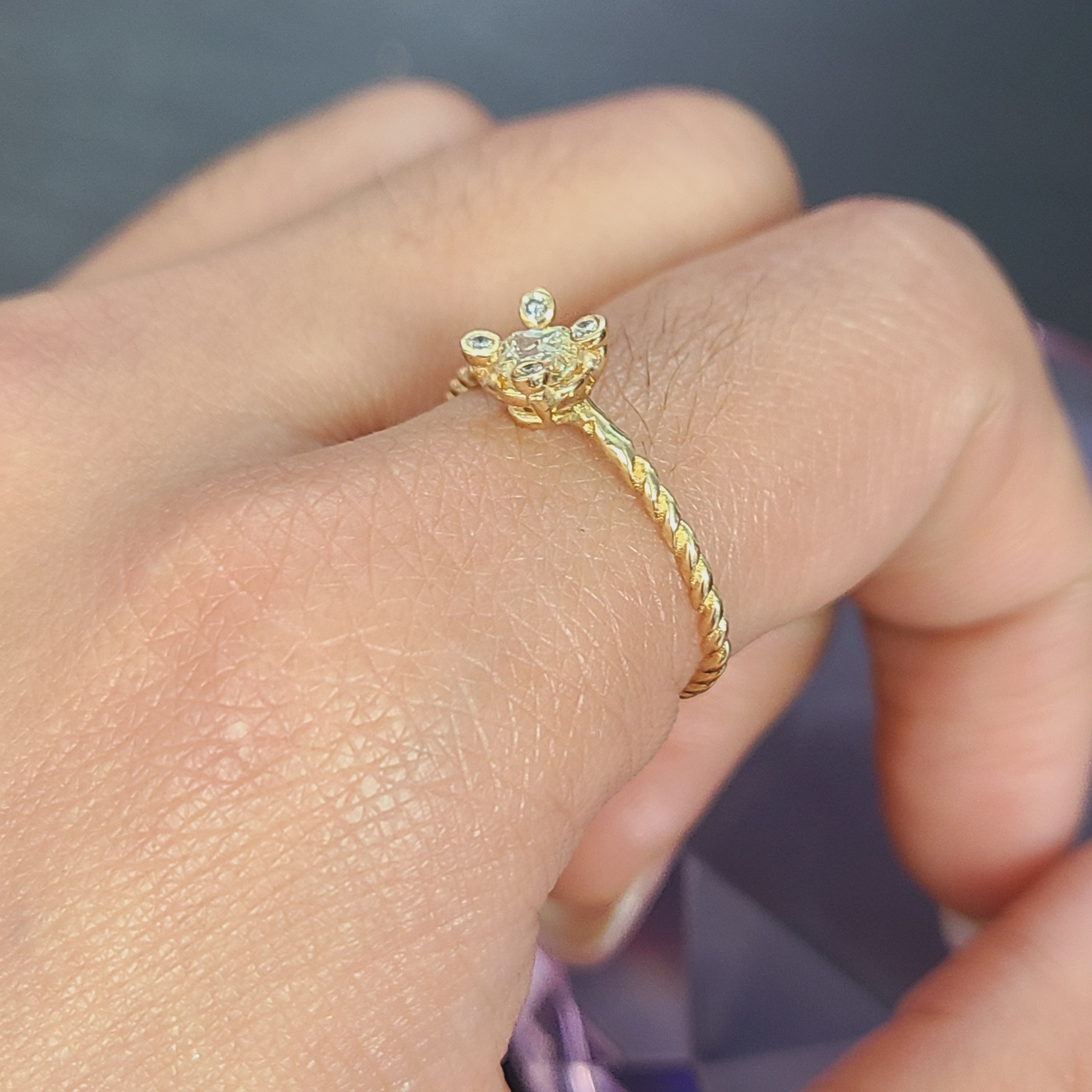 Natural Yellow Canary Diamond 14K Yellow Gold Ring Band Size 6.5