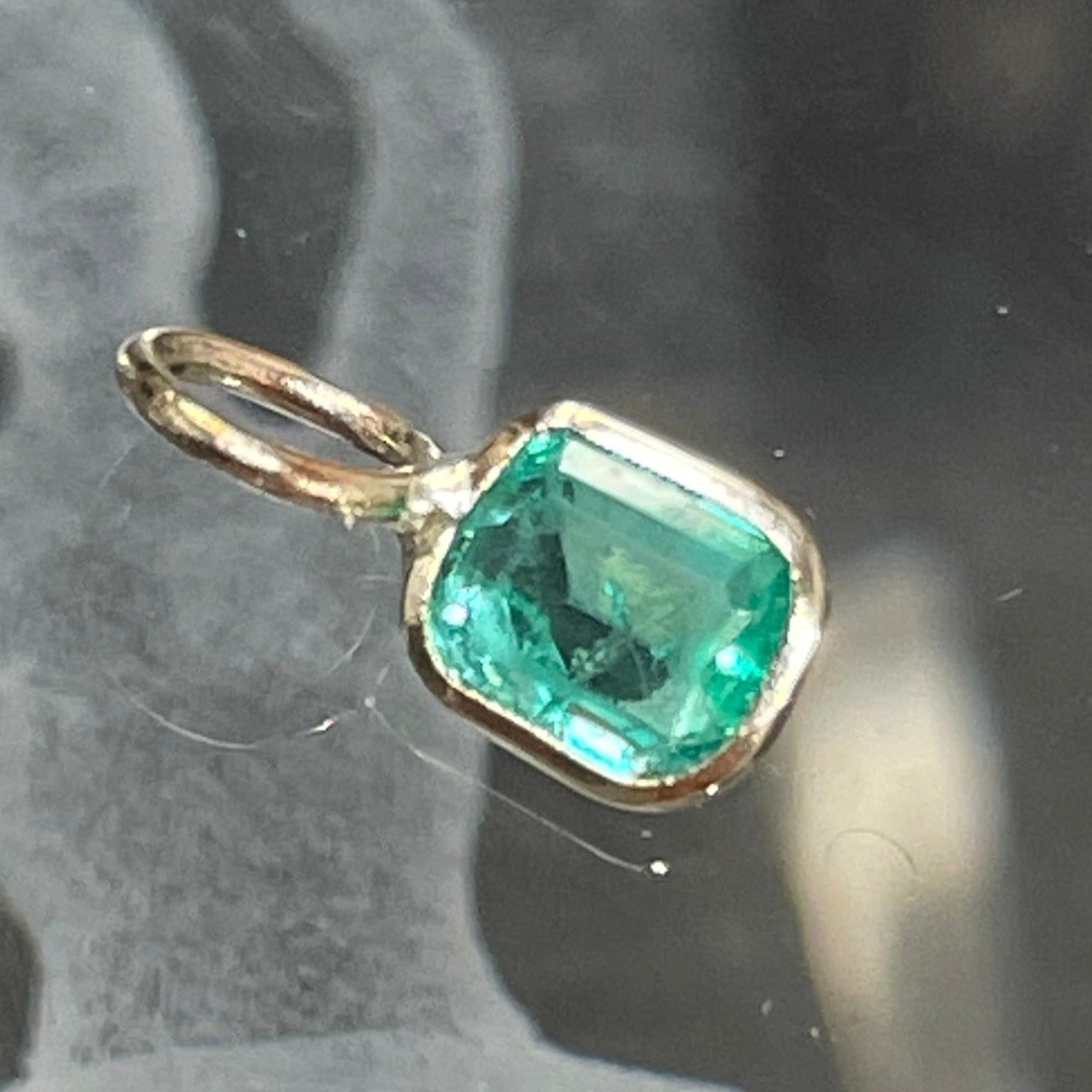.20CT Natural Colombian Emerald Charm Pendant 14K GOld