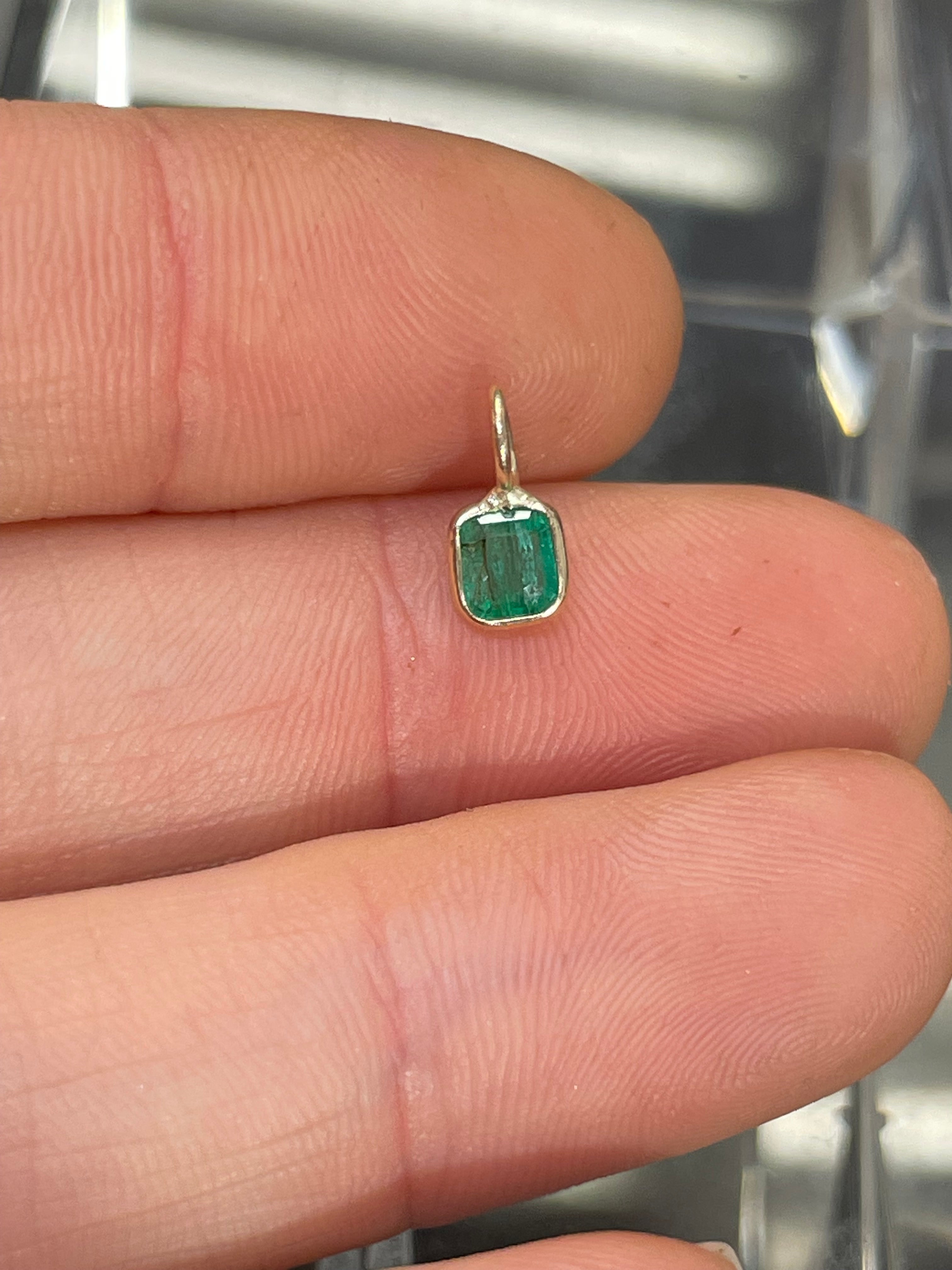 .23CT Natural Colombian Emerald Charm Pendant 14K Gold