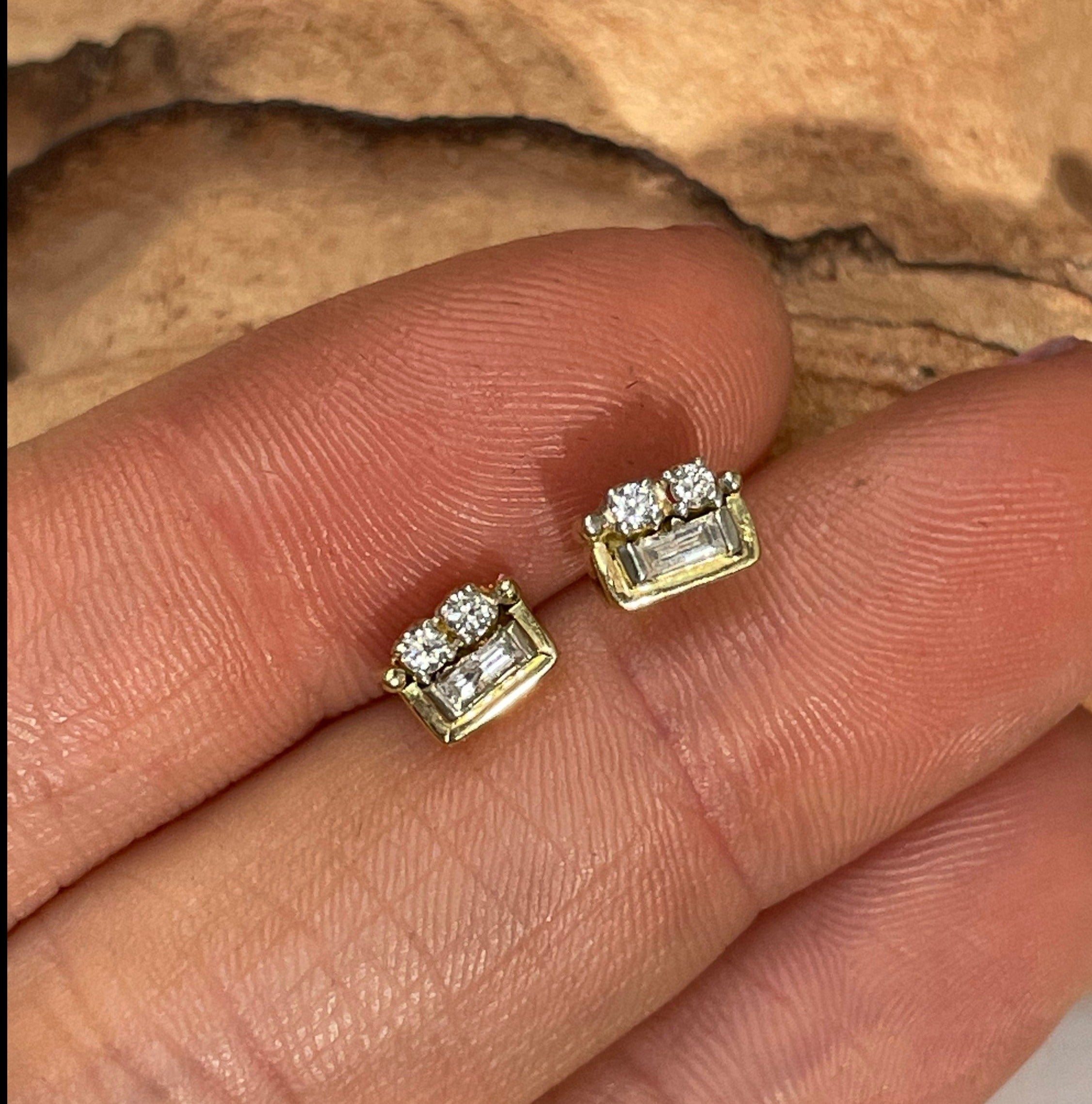 Super Cute and Unique Baguette and Round Diamond 14K Yellow Gold Stud Earrings