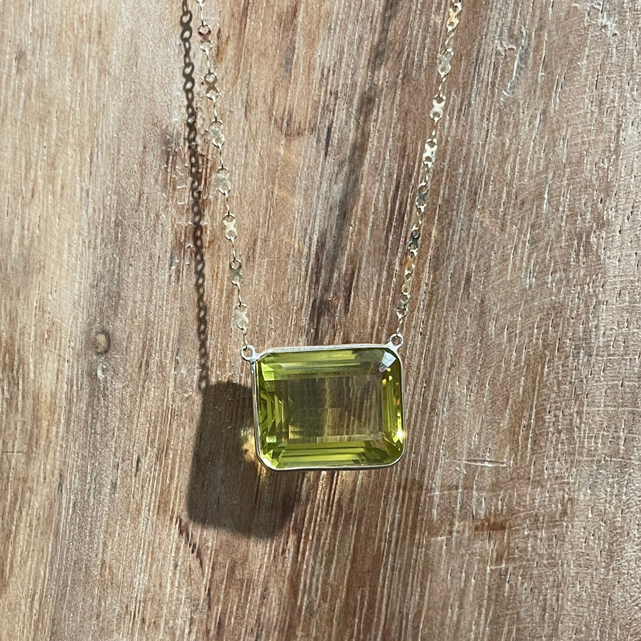 15CT Greenish Citrine Quartz 20" 14K Yellow Gold Fancy Link Necklace