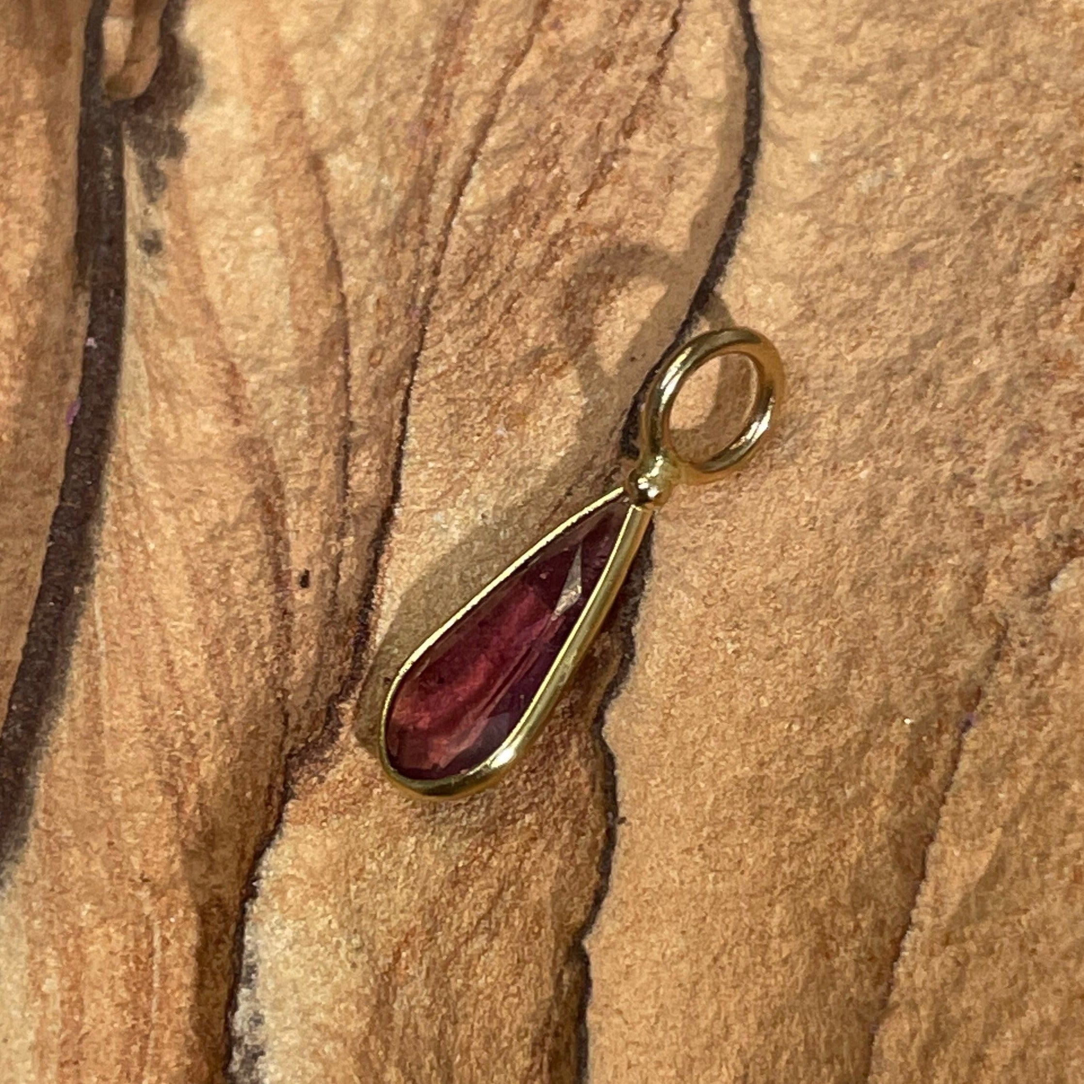 1CT Natural Fuscia Pink Tourmaline Pear Shape in Solid 14K Yellow Gold Pendant Charm 15x6mm