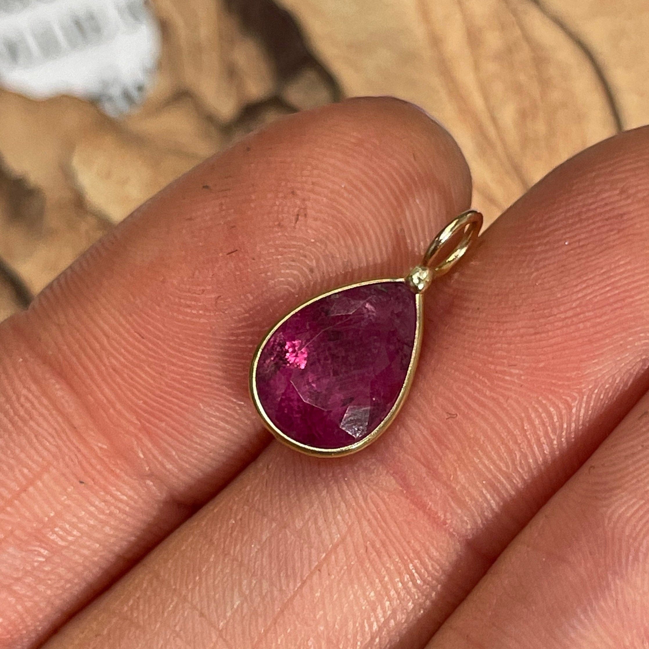 2CT Natural Dusty Fuschia Pink Tourmaline Pear Shape in Solid 14K Yellow Gold Pendant Charm 16x7mm