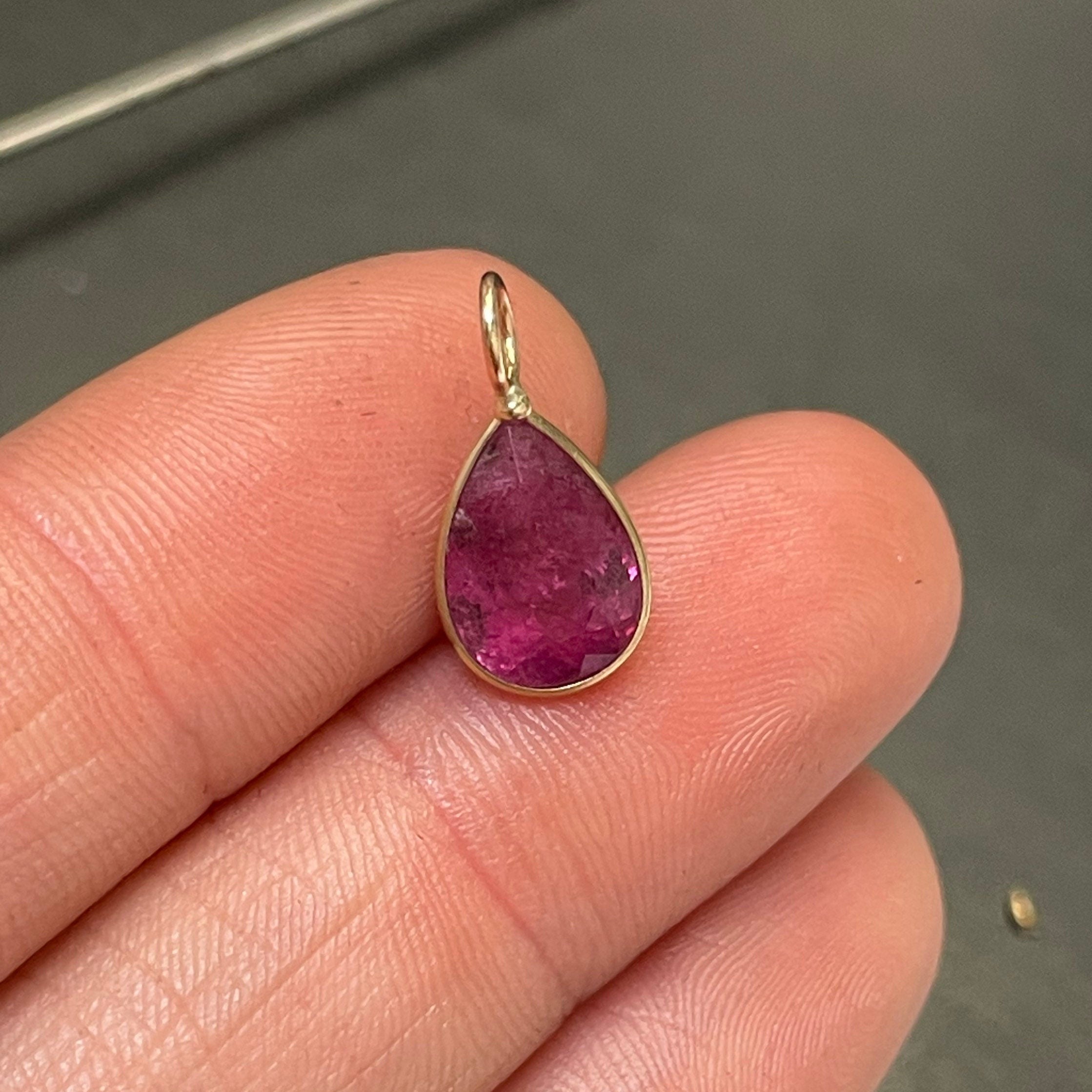 2CT Natural Dusty Fuschia Pink Tourmaline Pear Shape in Solid 14K Yellow Gold Pendant Charm 16x7mm