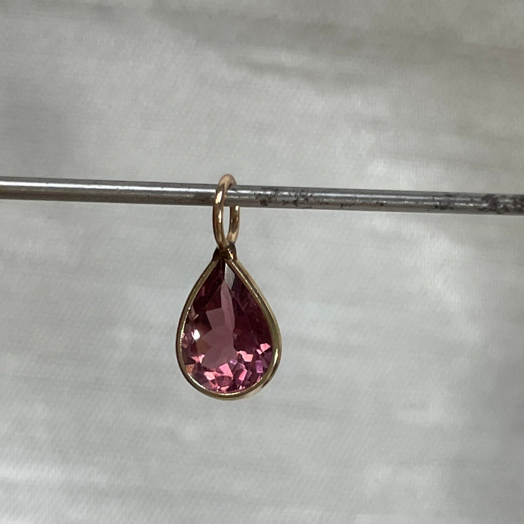 1.6CT Purplish Tourmaline Pear Shape in Solid 14K Yellow Gold