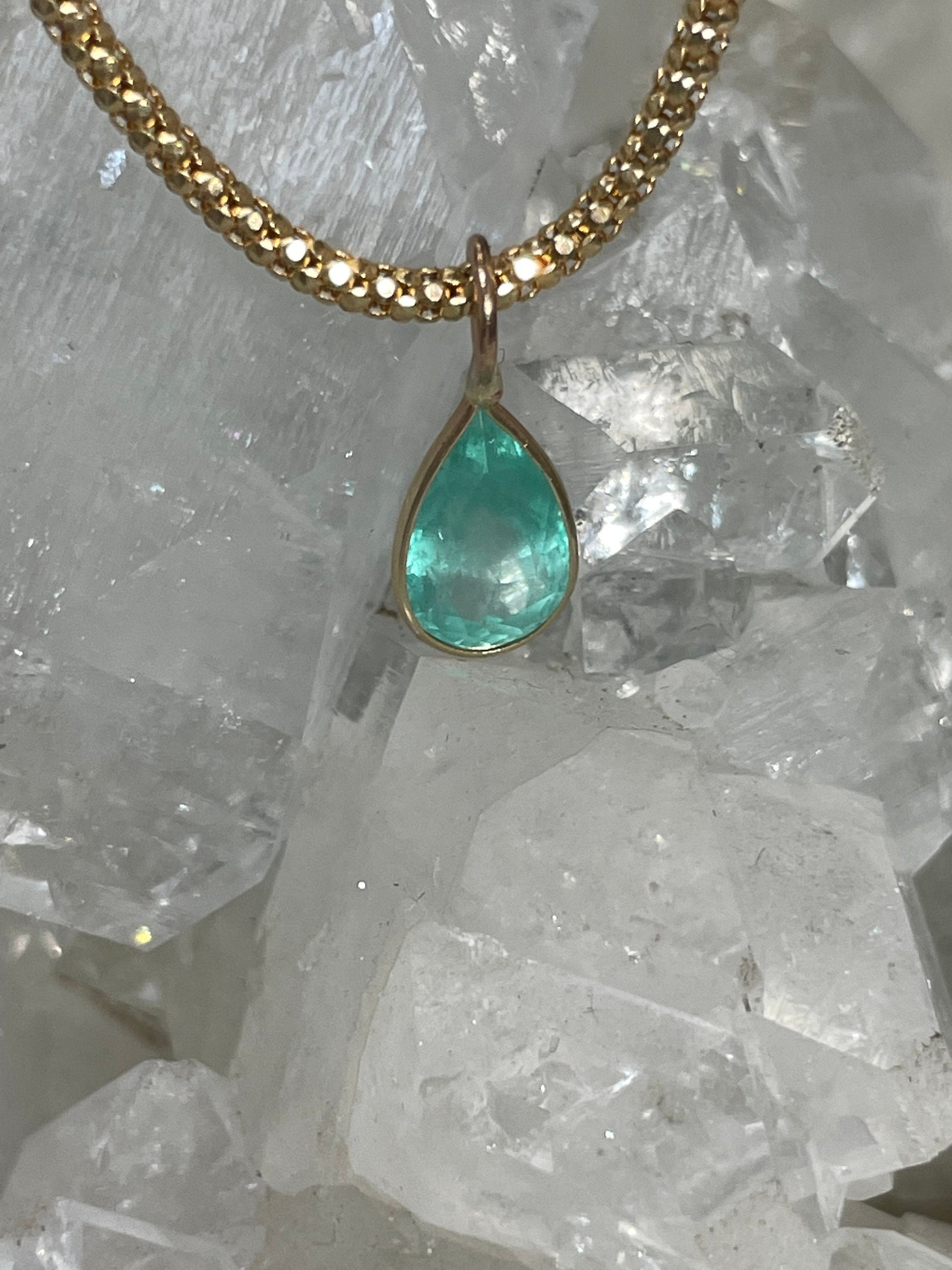 Shimmering! 1CT Natural Colombian Emerald 14K Yellow Gold Bezeled Charm Pendant OOAK 14x6mm