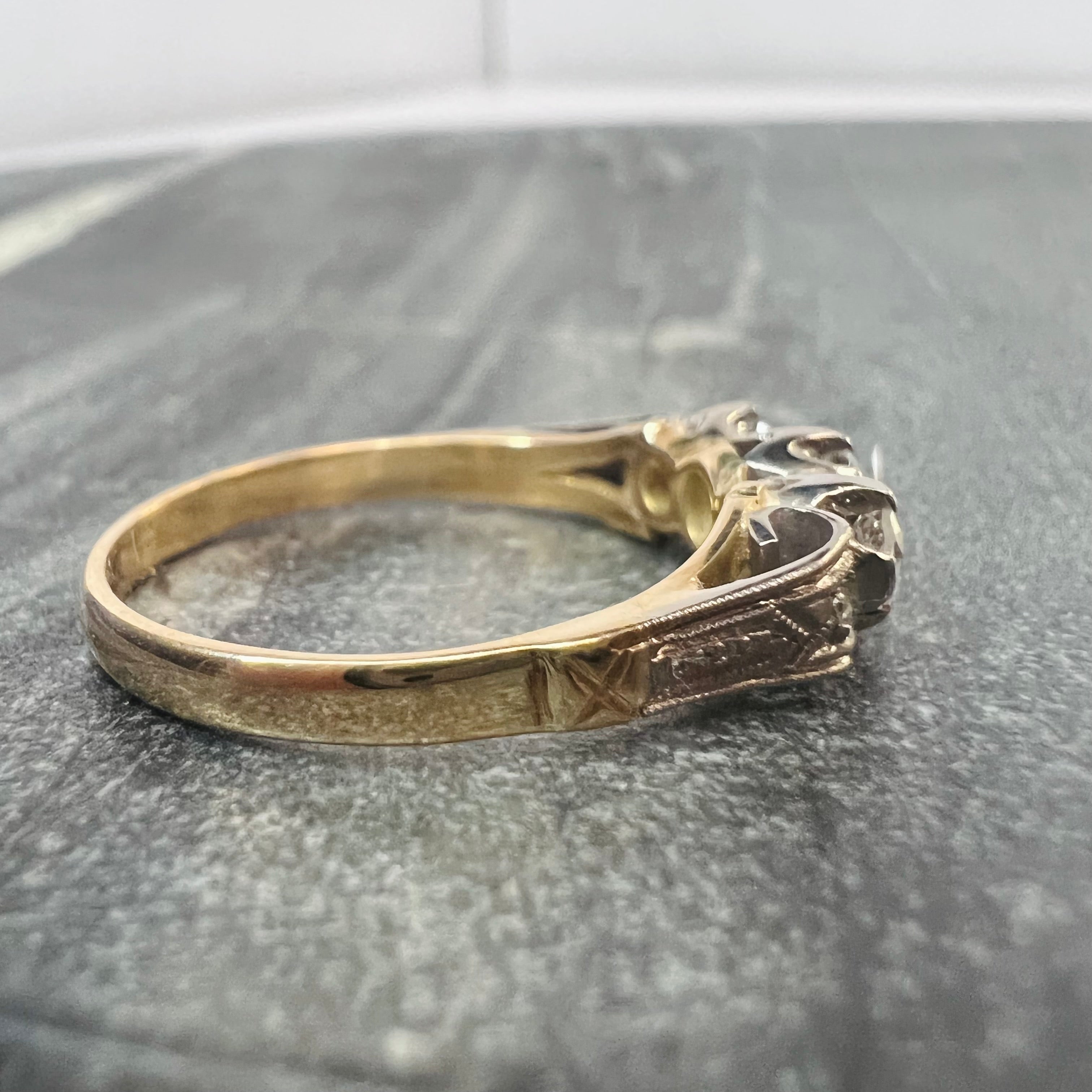 Vintage Edwardian Platinum and 18K Yellow Gold Engraved Diamond Ring Size 8
