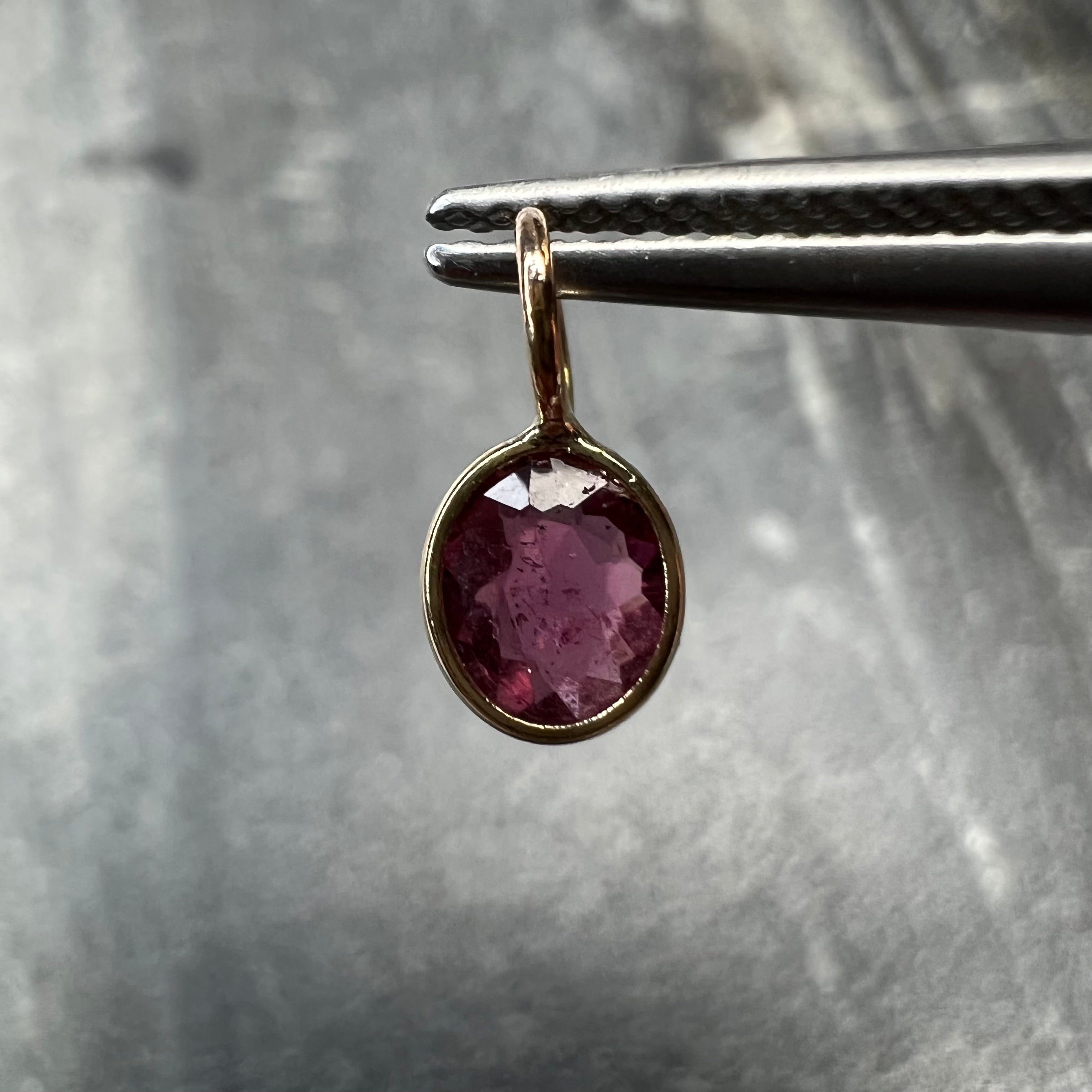 .40CT Natural Oval Ruby 14K Yellow Gold Pendant Charm 10x5mm