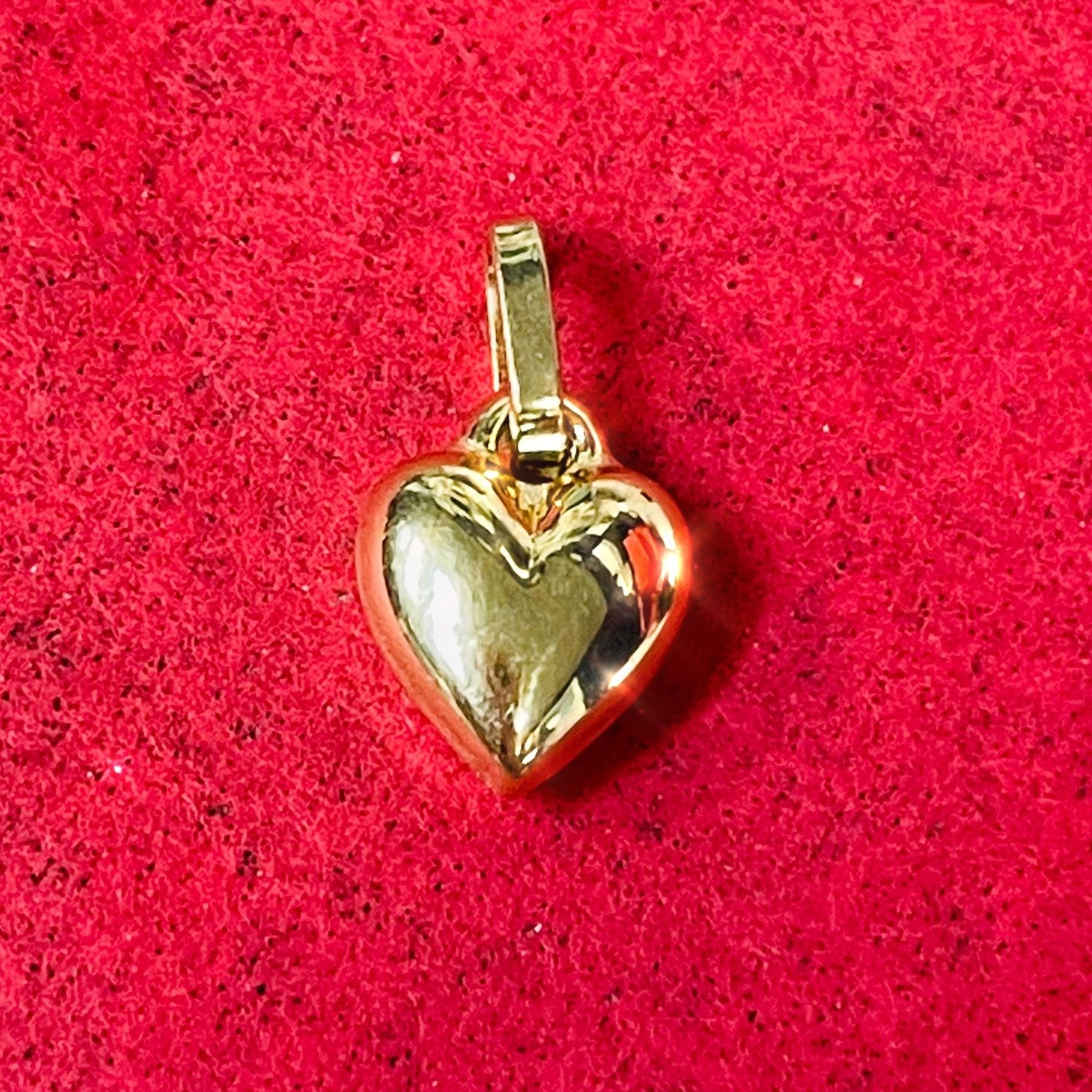 14K Yellow Gold Puffed Heart Charm