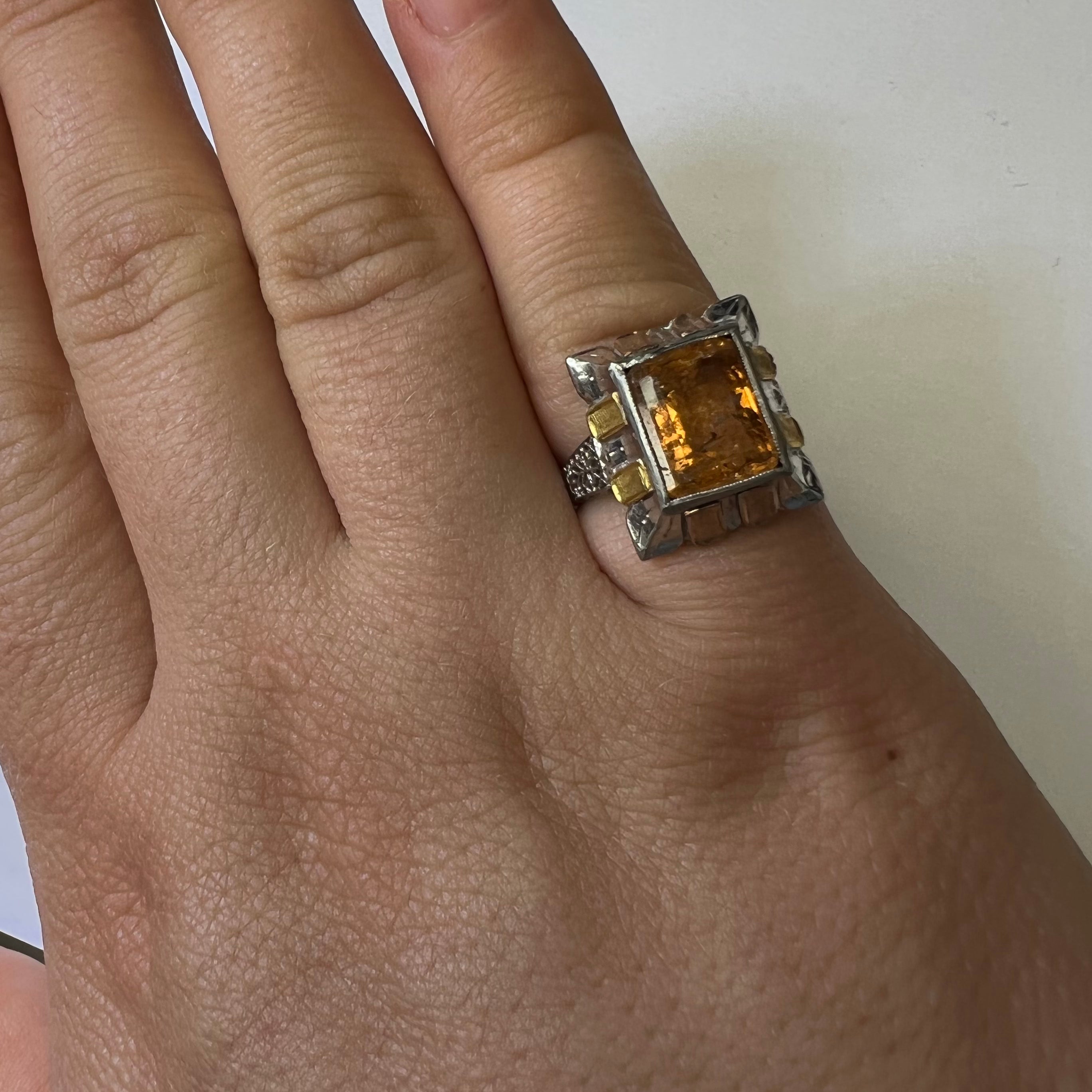 Art Deco 10K Gold  Imperial Topaz Engraved Ring Band Size 4.5