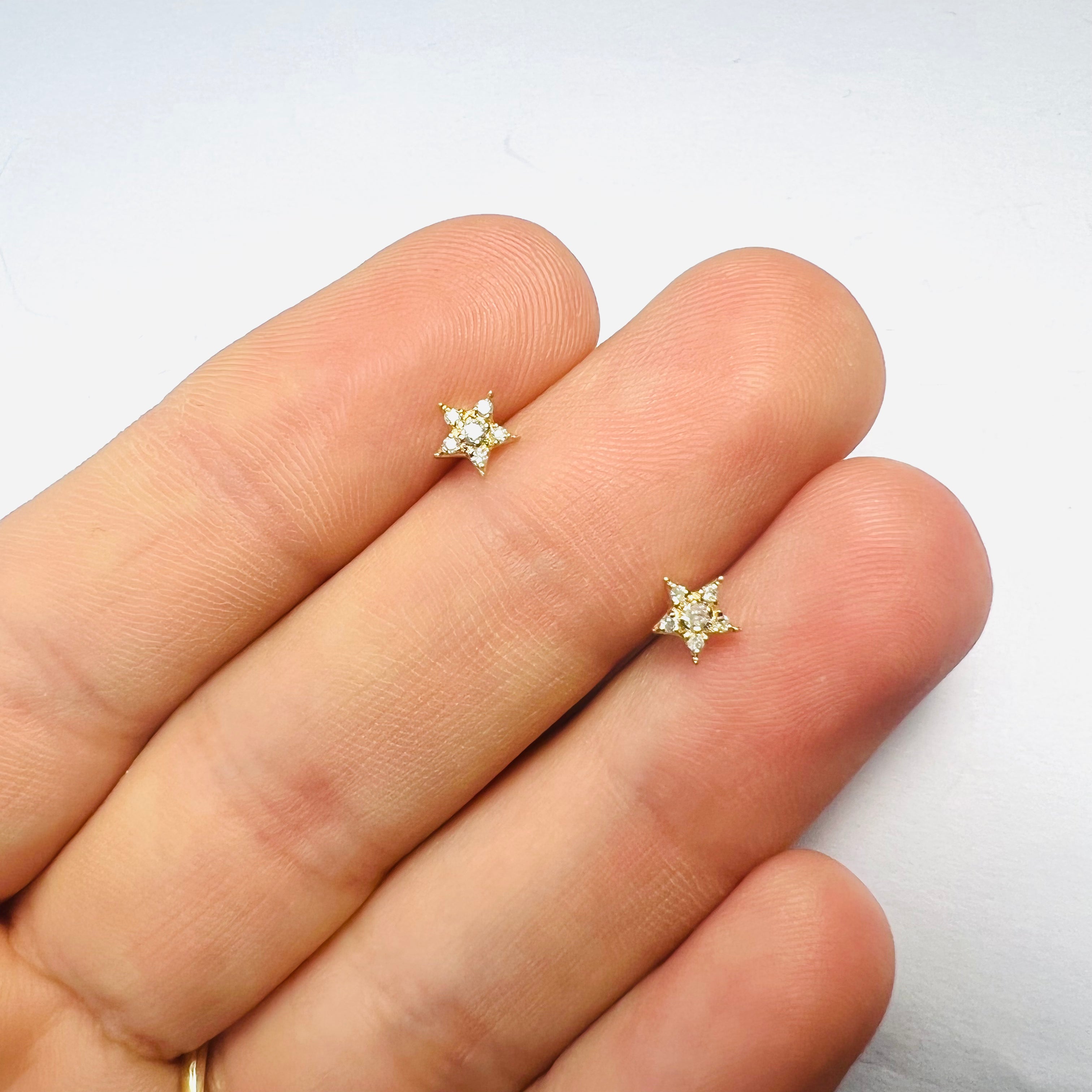 Glittering Diamond Celestial 14K Yellow Gold Diamond Star Earrings 5mm