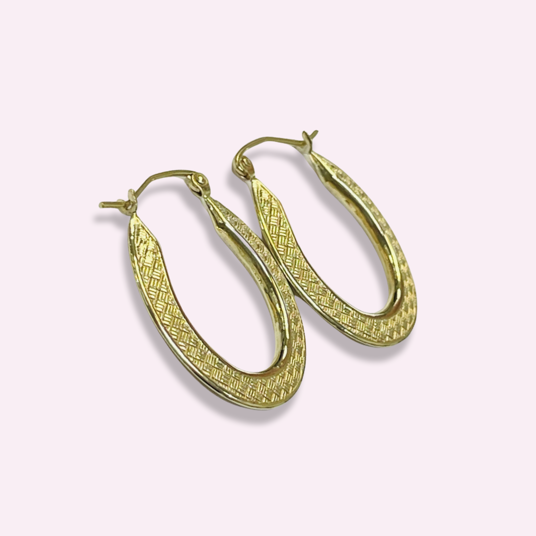 1” 10K Yellow Gold Oval Crosshatched Hoop Earrings