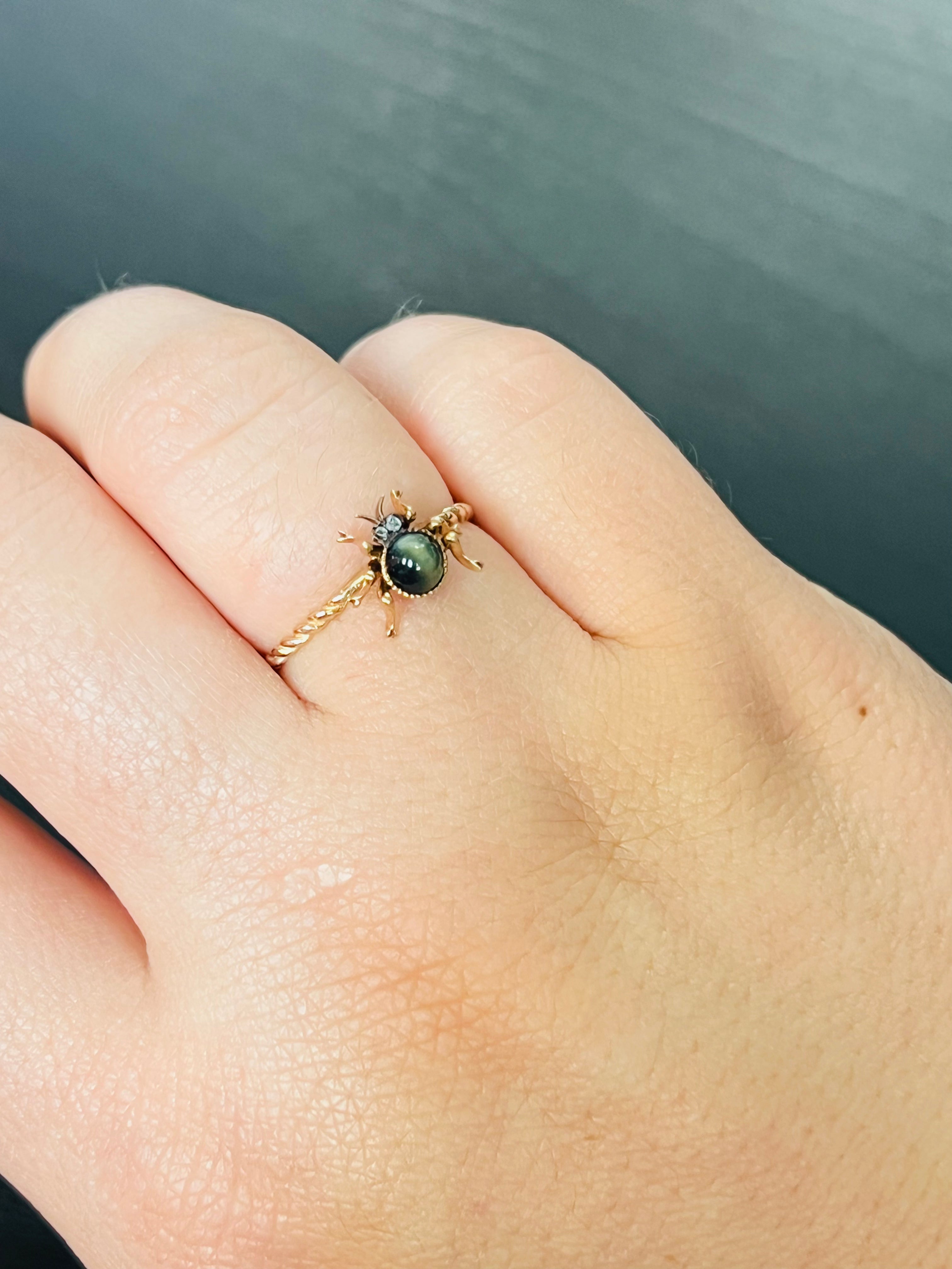 14K Cute Yellow Gold Bug Ring Size 7