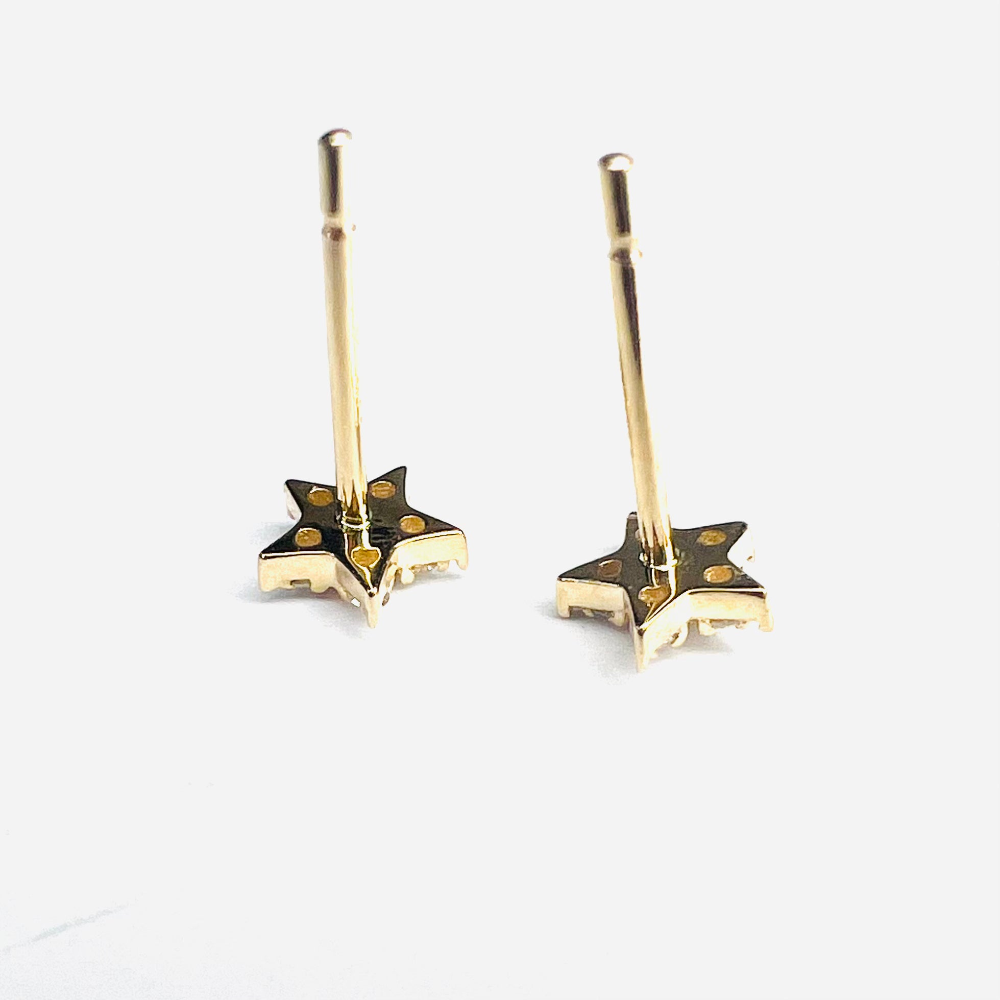 Glittering Diamond Celestial 14K Yellow Gold Diamond Star Earrings 5mm