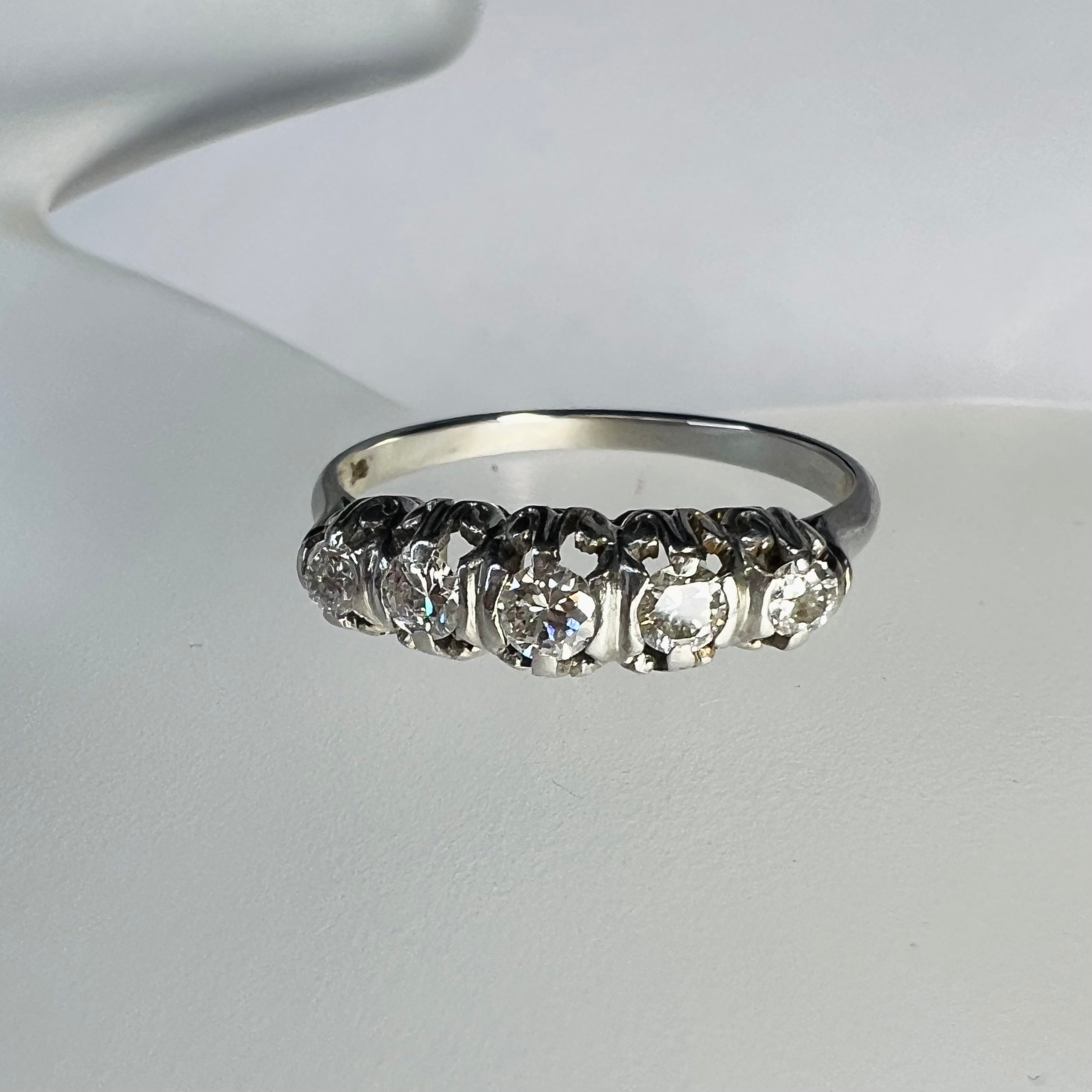 Antique 18K White Gold Diamond .30CTW Ring Size 6.75