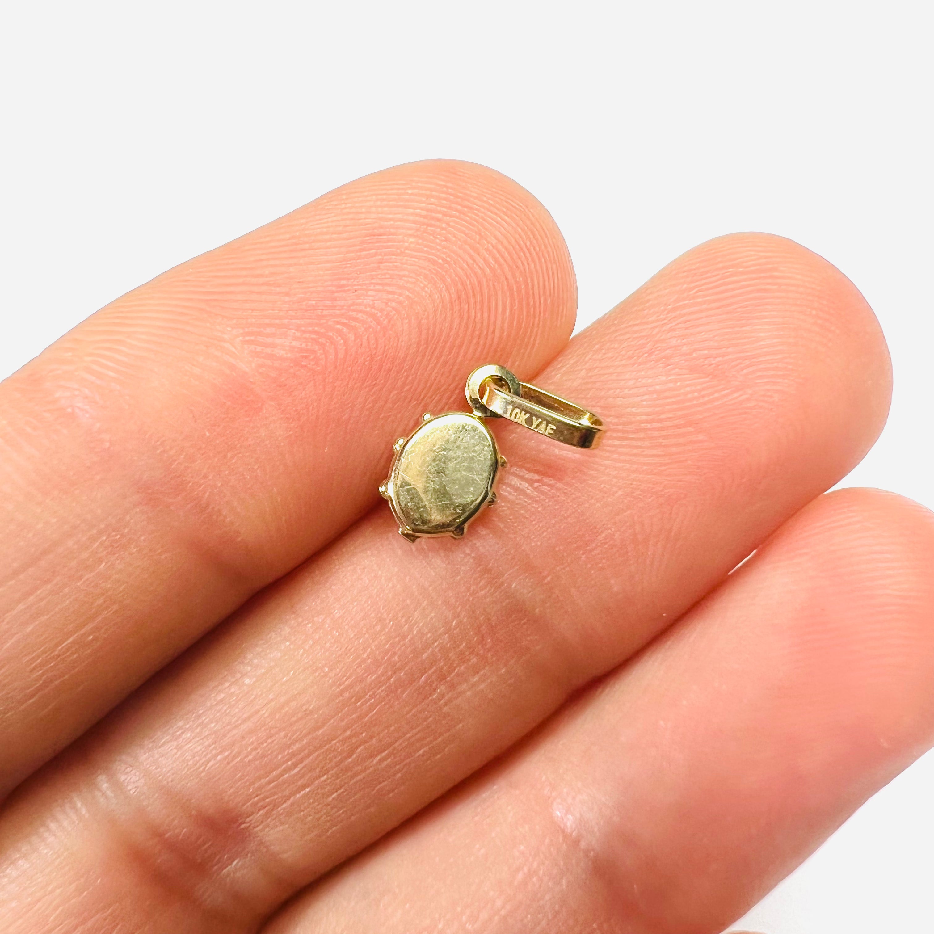 Cute! Solid 10K Yellow Gold Lady Bug Pendant Charm 7x6mm