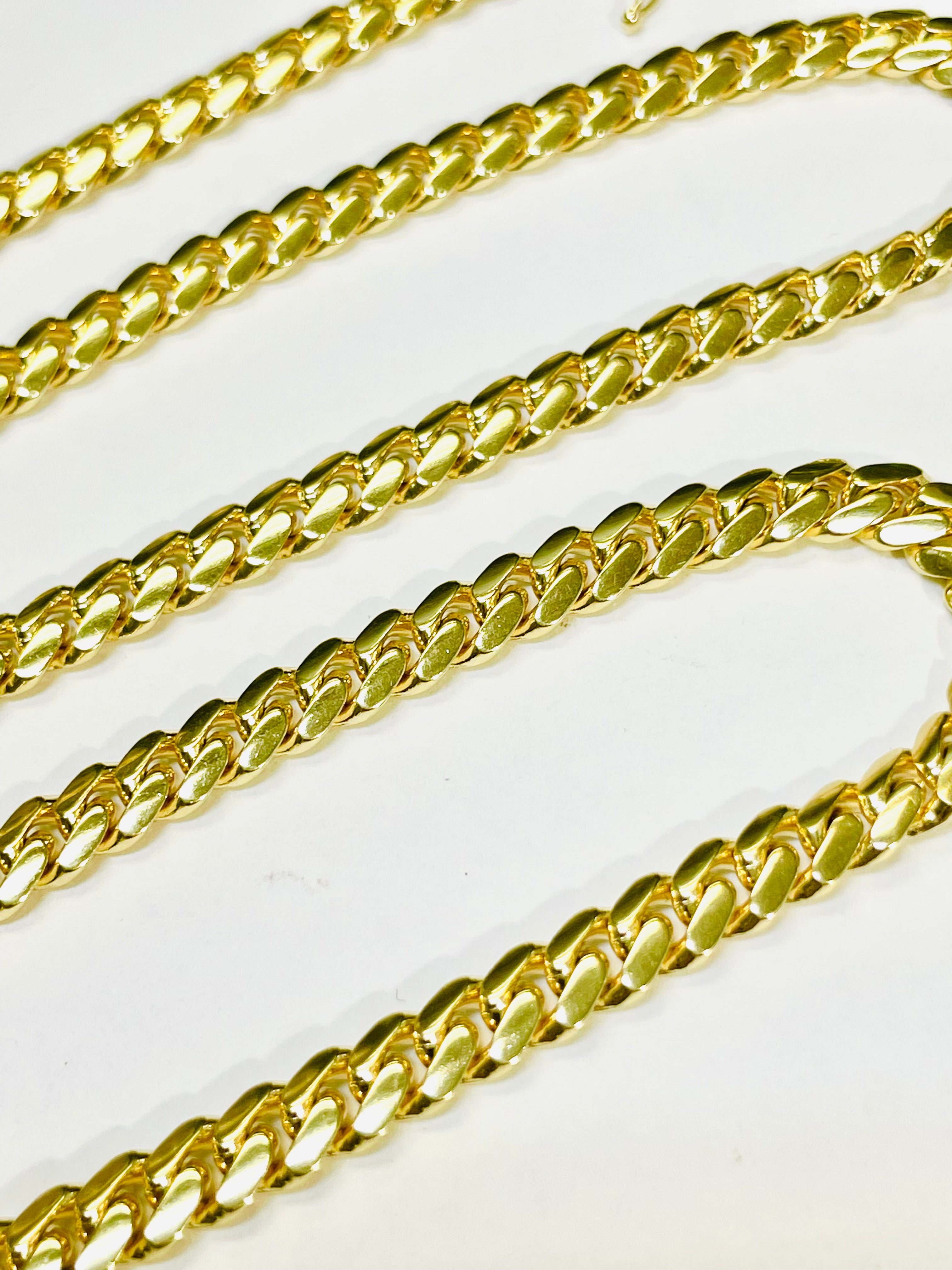 22” 6mm Solid 14K Yellow Gold Cuban Link Chain Necklace