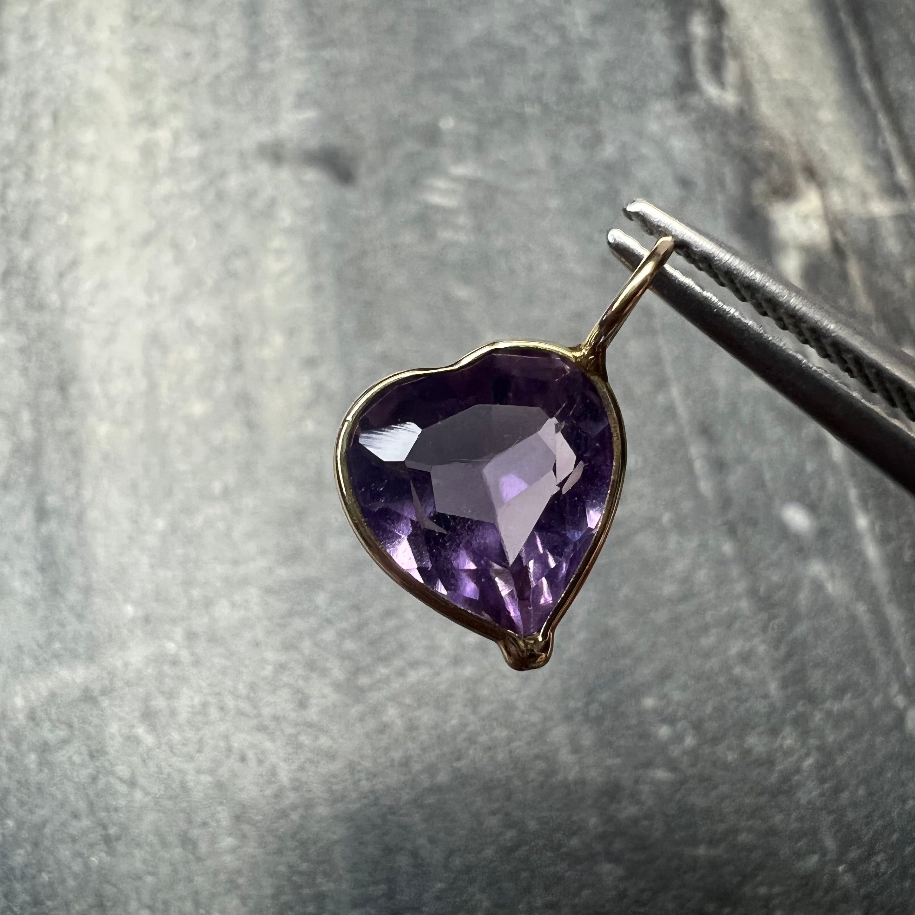 2.4CT Natural Amethyst Heart 14K Yellow Gold Pendant Charm 15x9.5mm