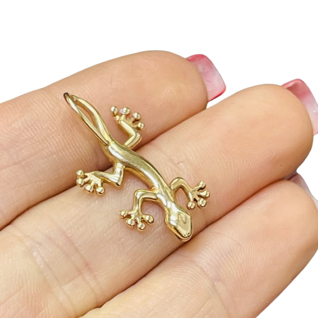 Cute Gecko Lizard 14K Gold Charm Pendant