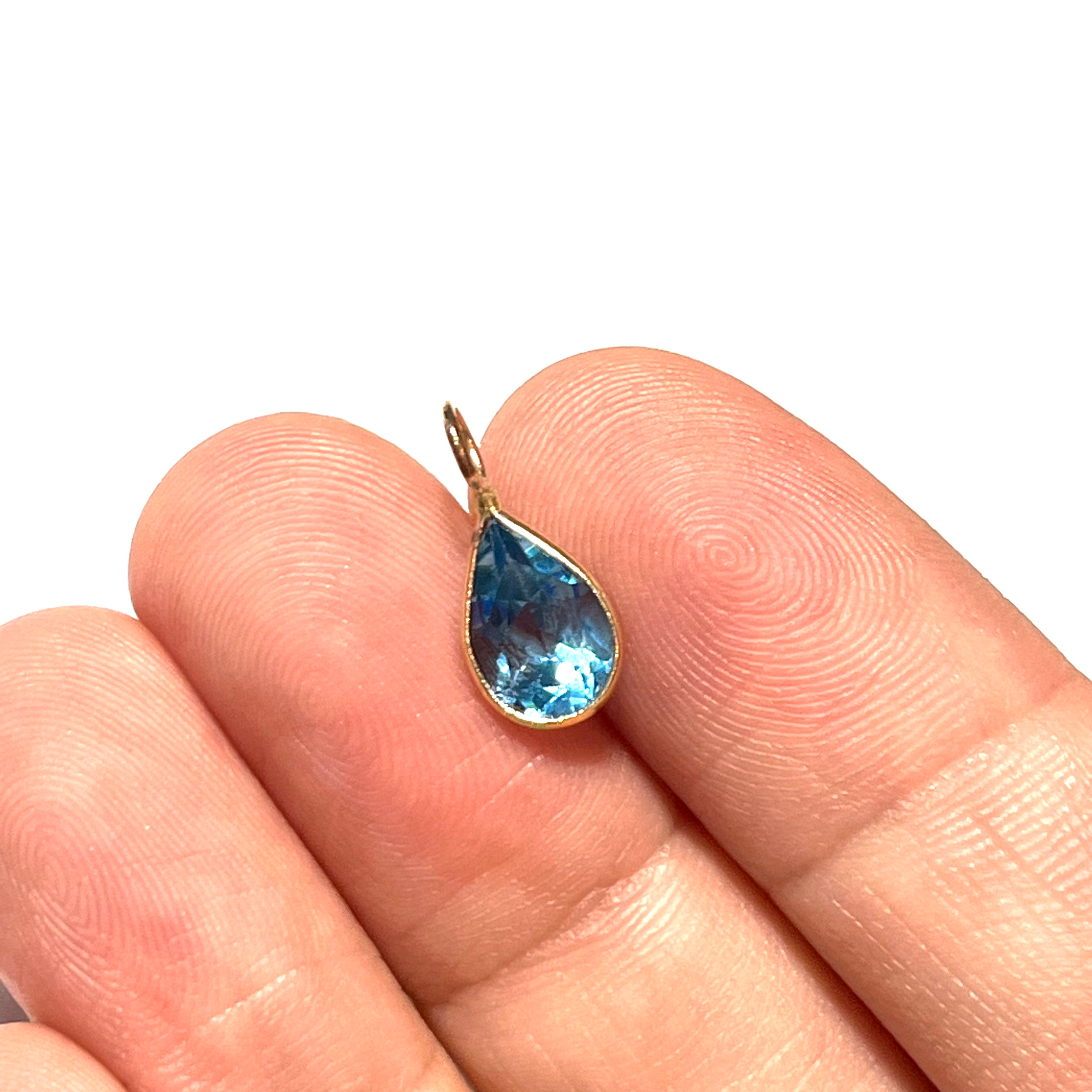 1.90ct Natural Blue Pear Shaped Topaz Pendant 14K Yellow Gold Pendant Charm